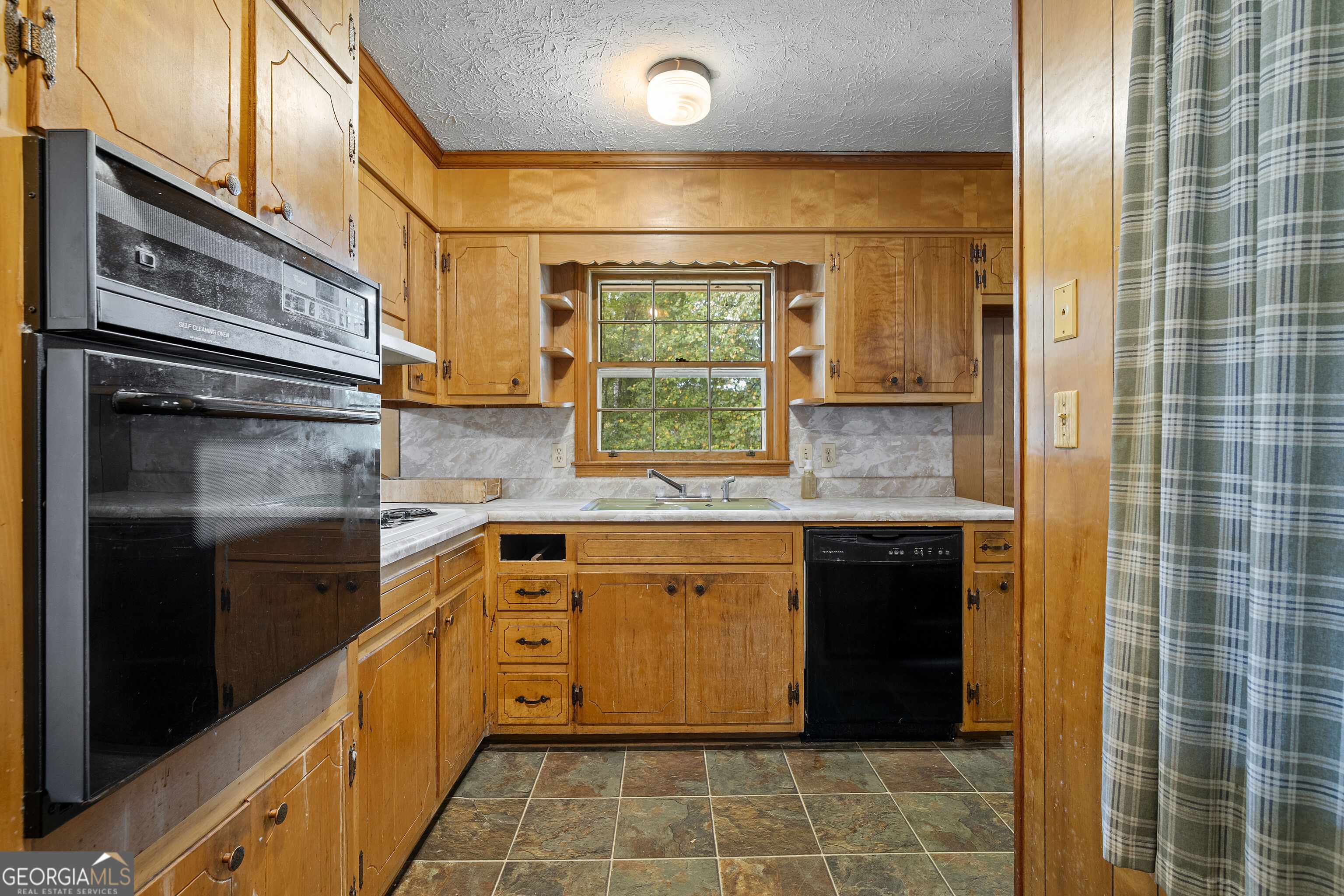 1311 Mary Dale Drive SW