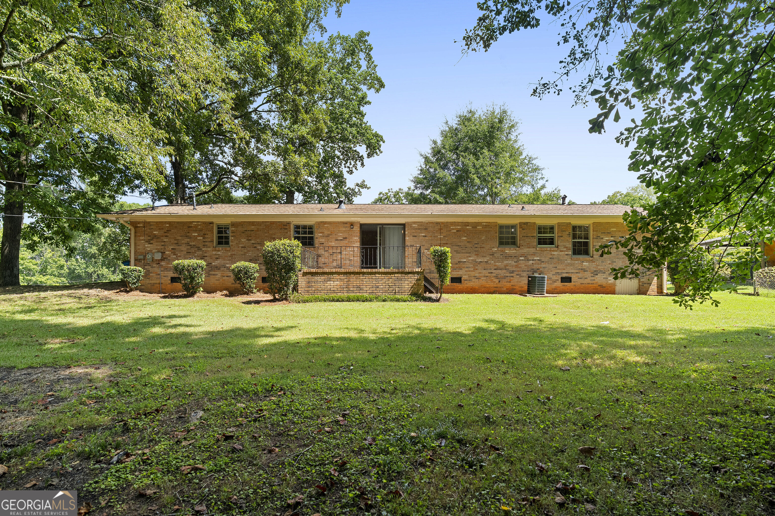 1311 Mary Dale Drive SW