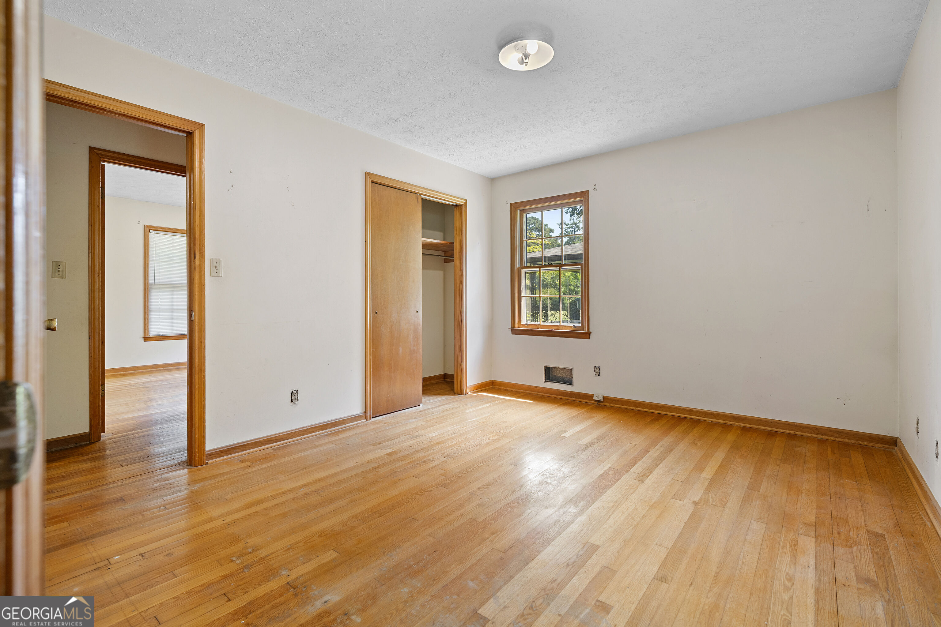 1311 Mary Dale Drive SW