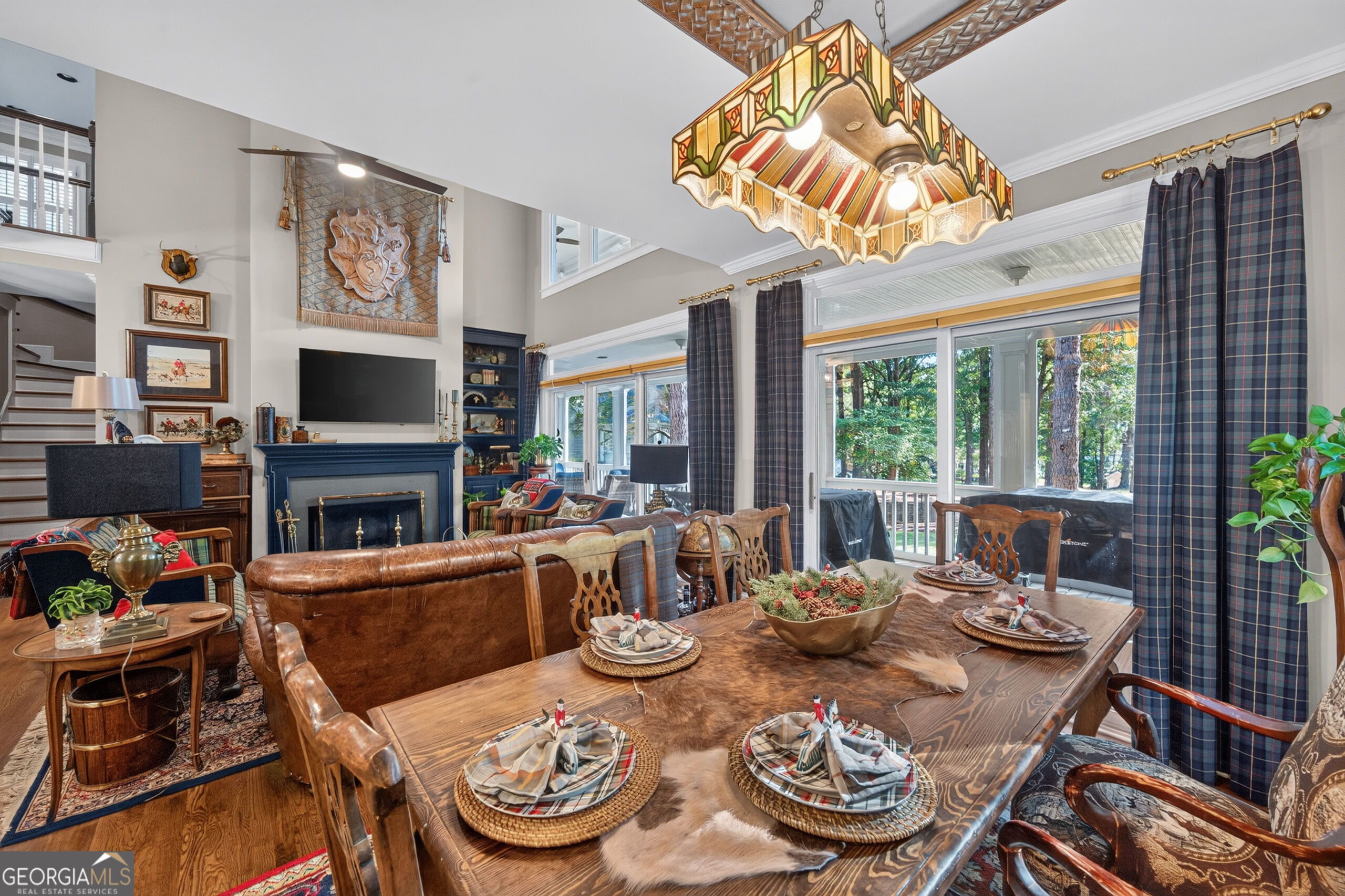 100 Seven Oaks Way