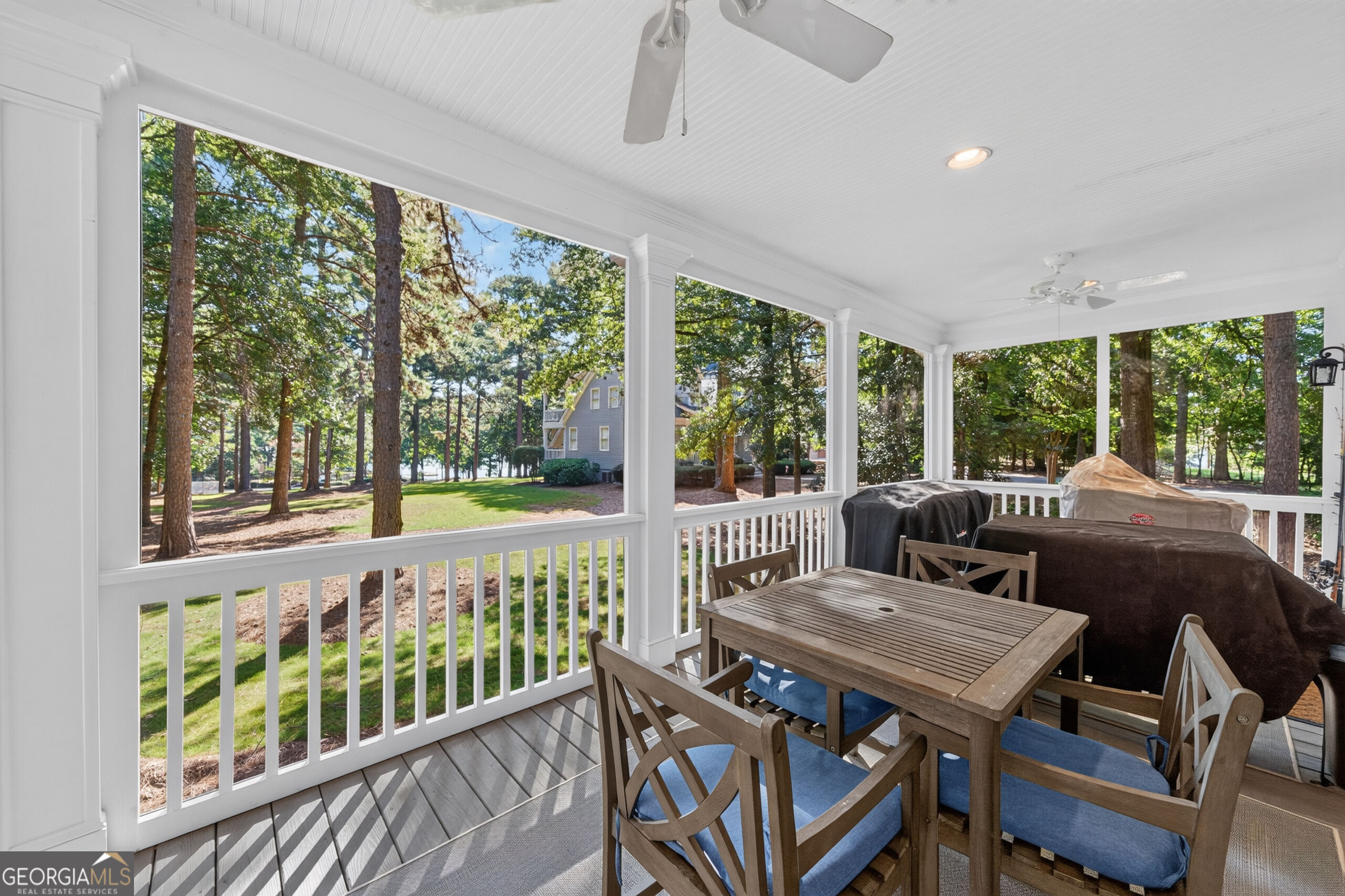 100 Seven Oaks Way