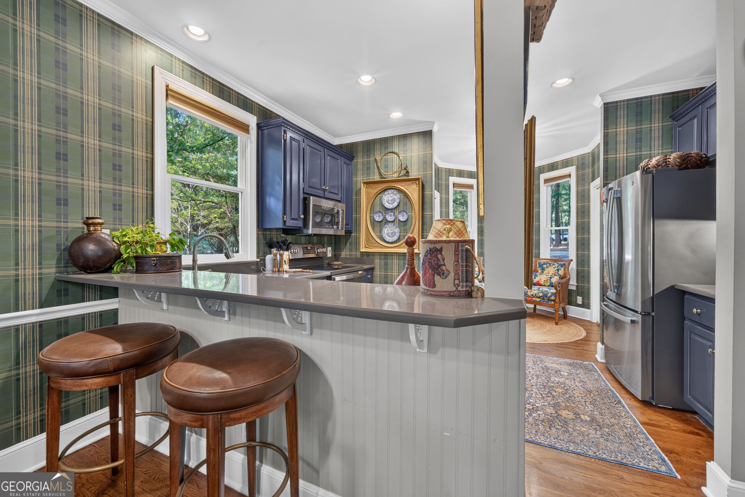 100 Seven Oaks Way