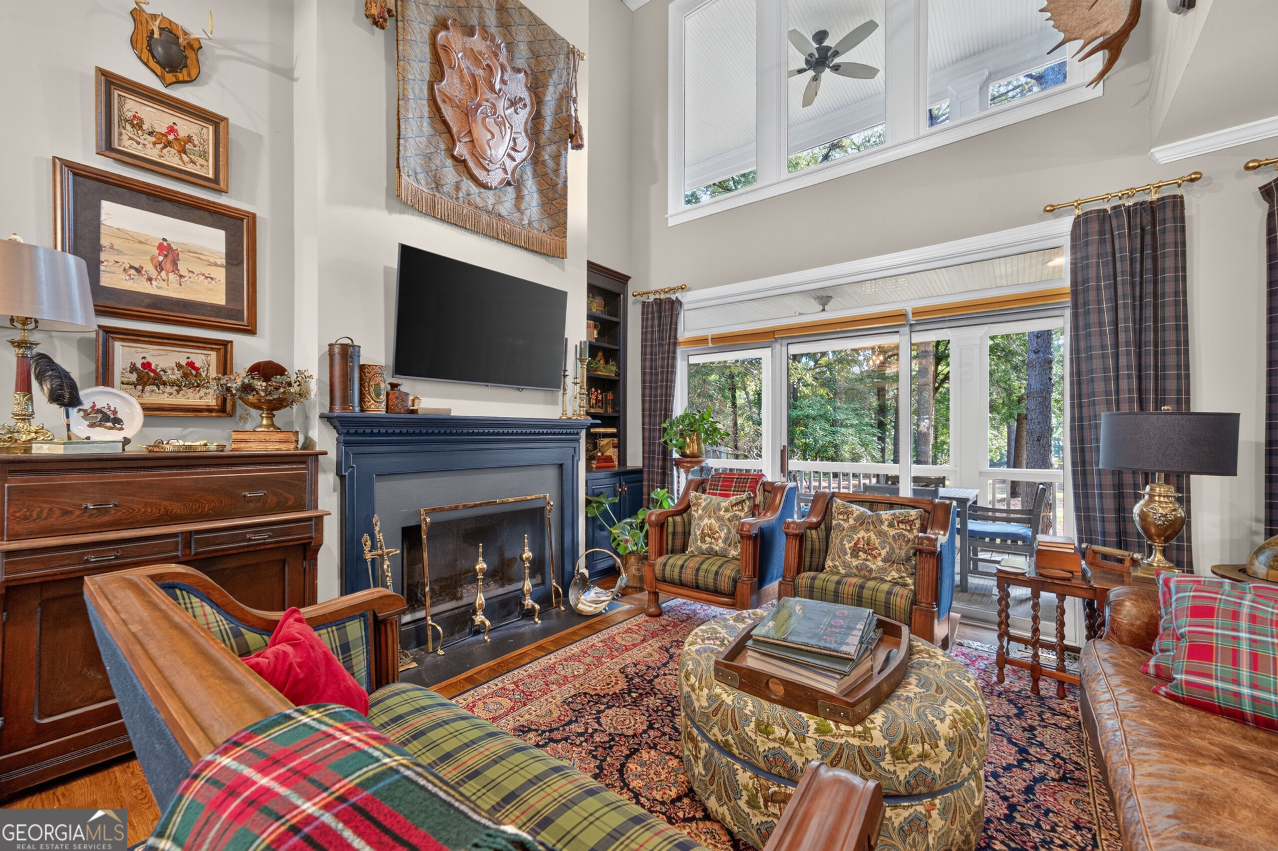 100 Seven Oaks Way