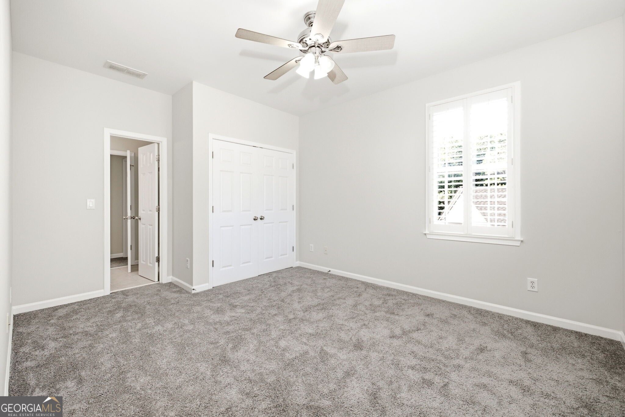 7327 Rocking Chair Lane