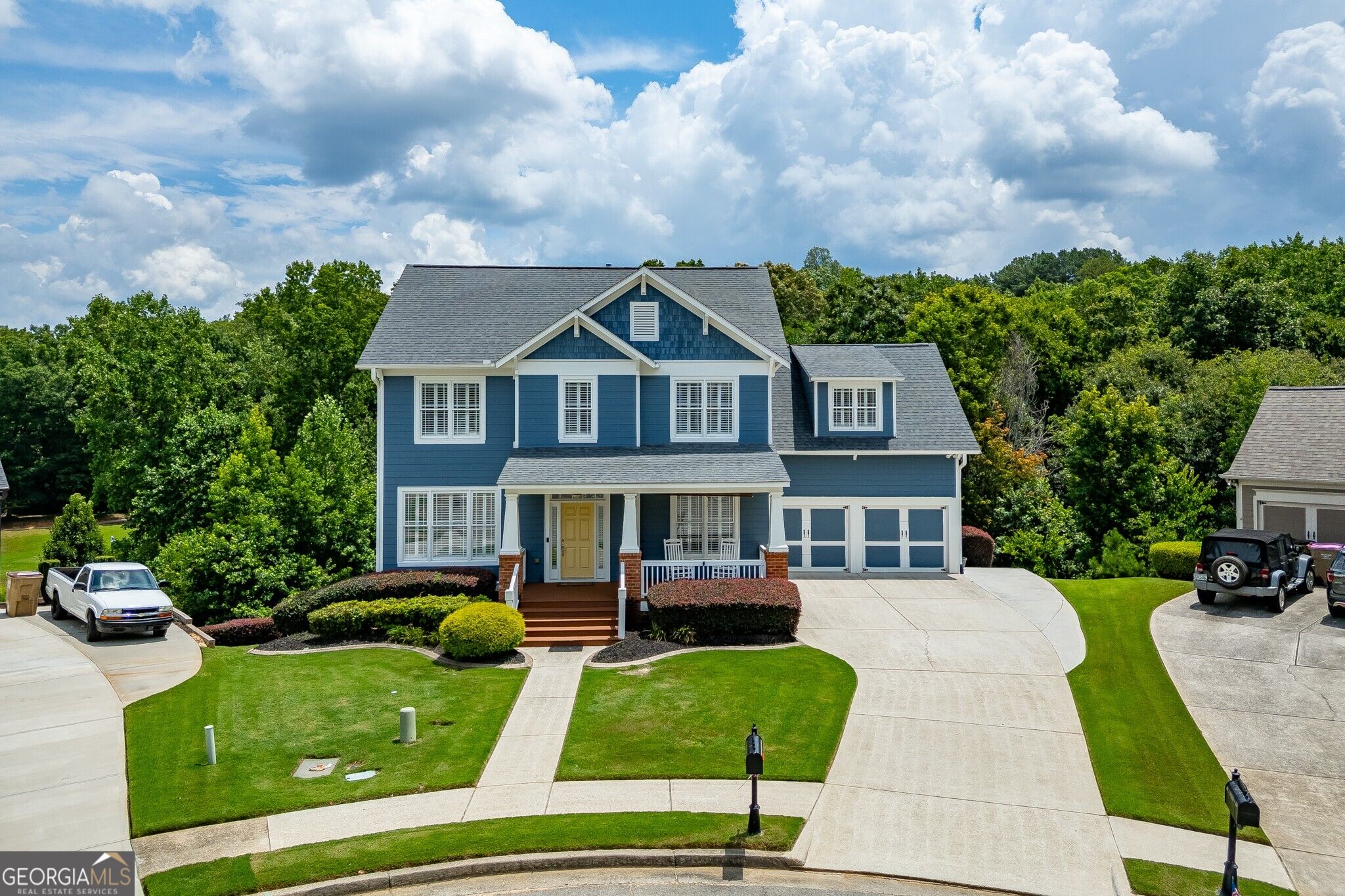 7327 Rocking Chair Lane
