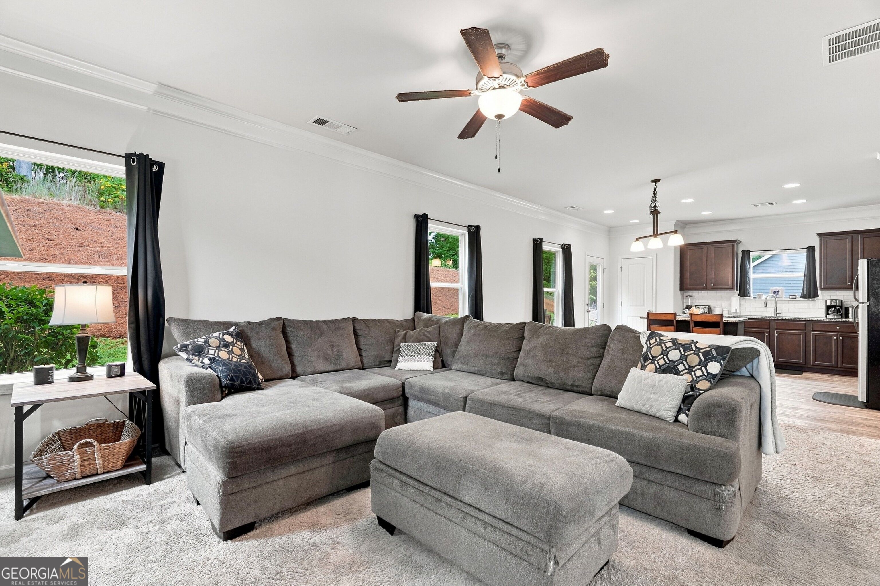 1069 Belmont Park Drive