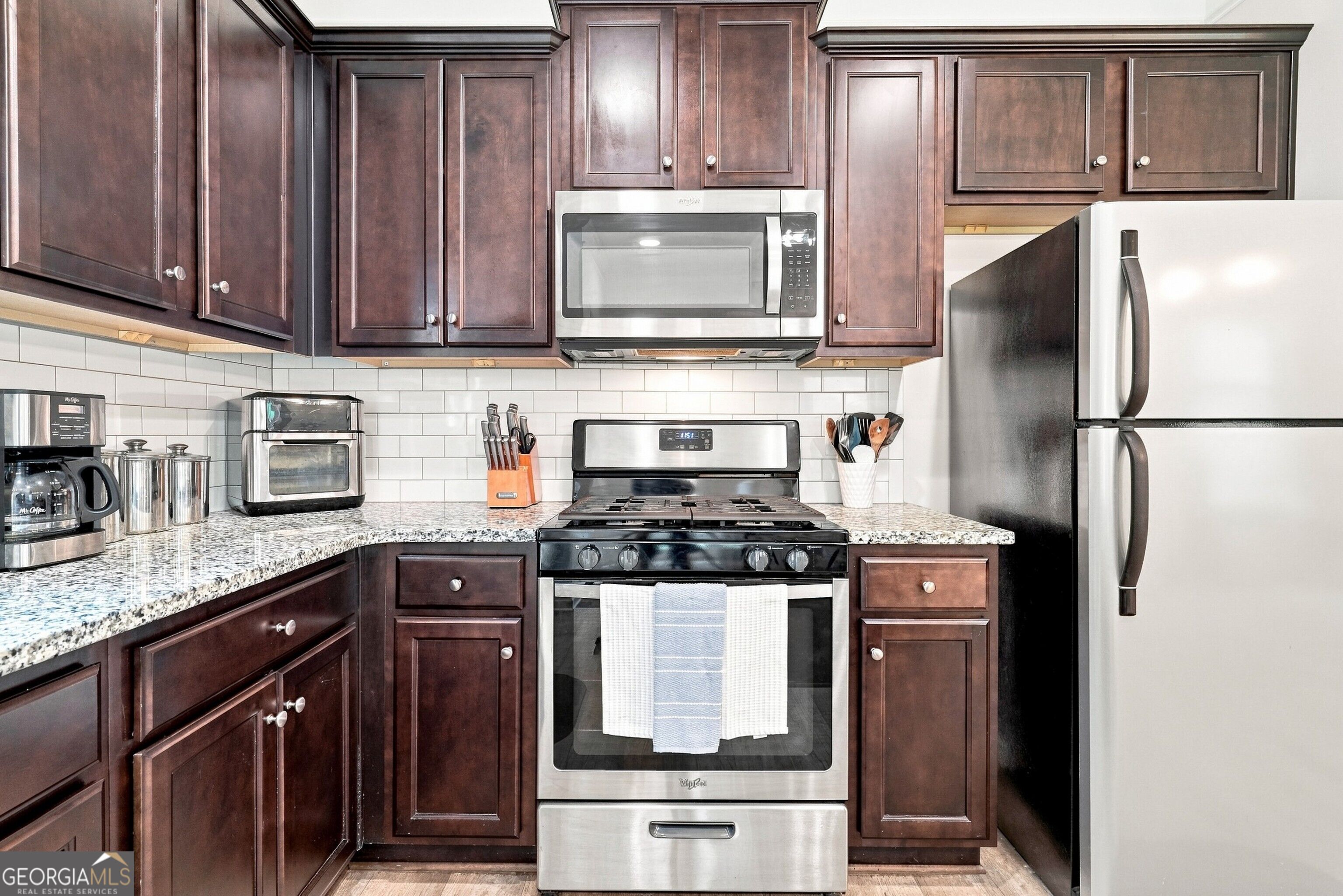 1069 Belmont Park Drive