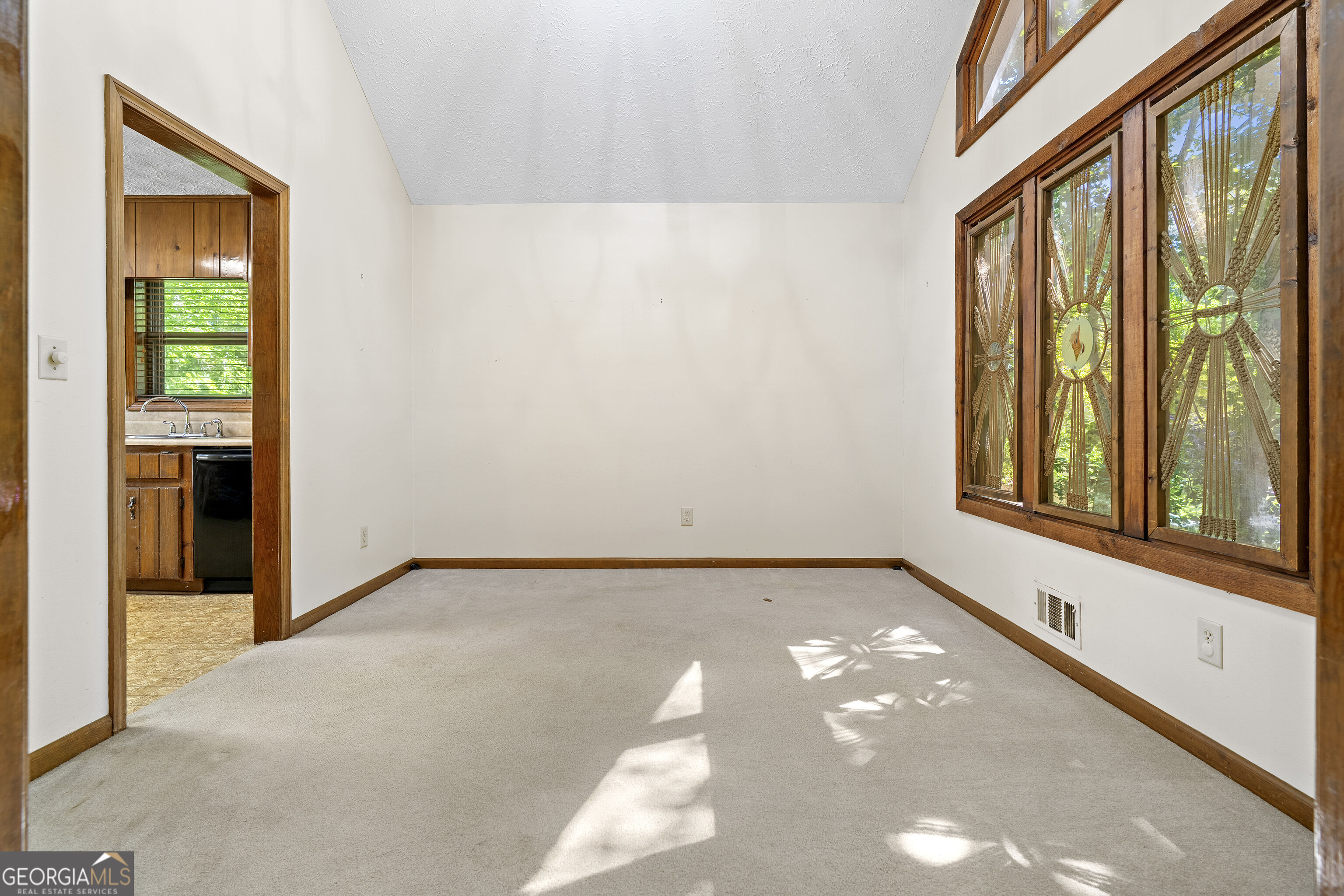 3390 Woodrun Trail