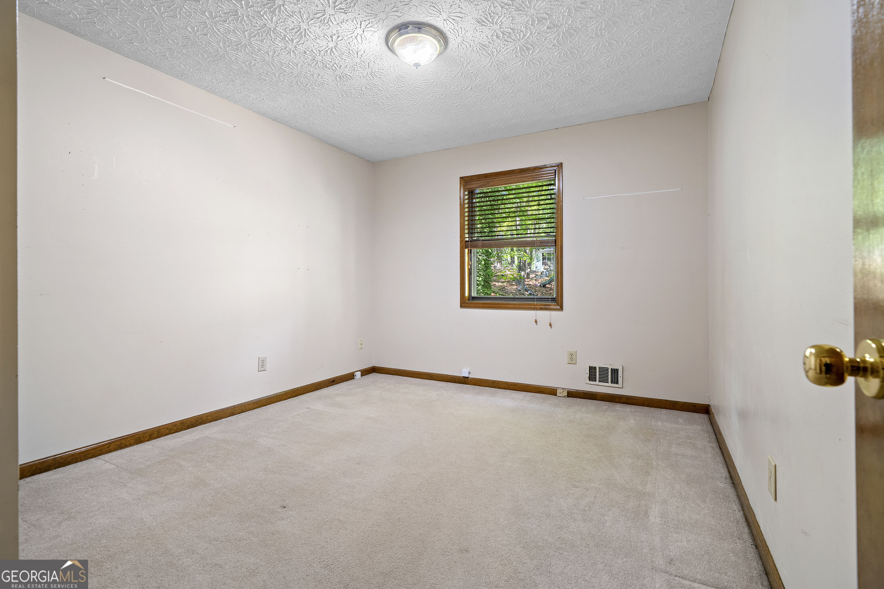 3390 Woodrun Trail