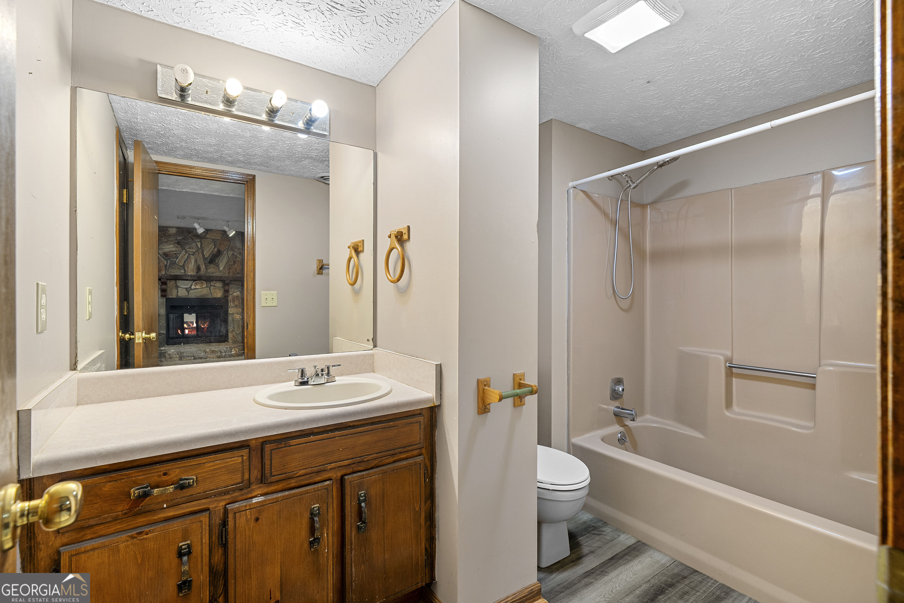 3390 Woodrun Trail