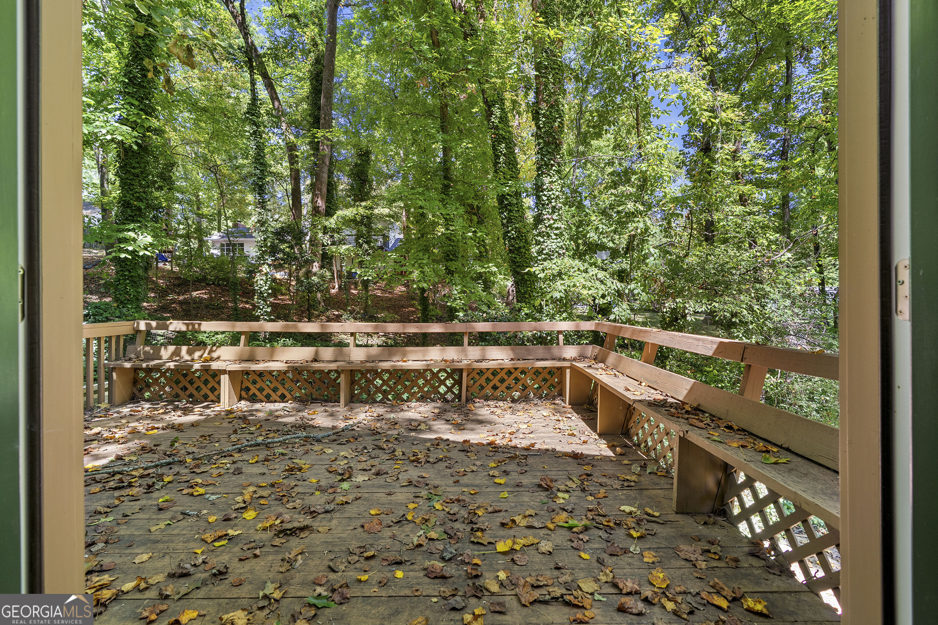 3390 Woodrun Trail