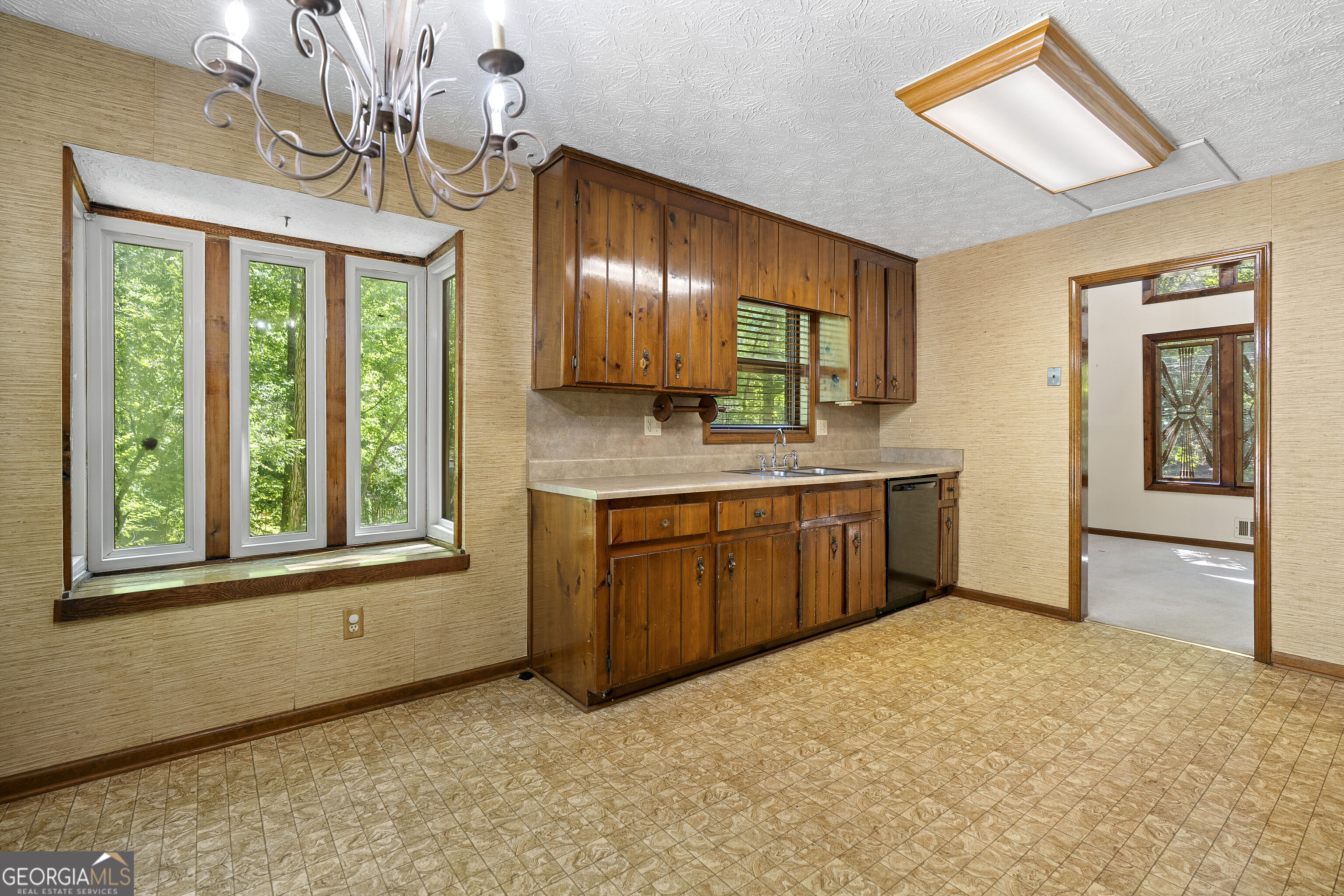 3390 Woodrun Trail