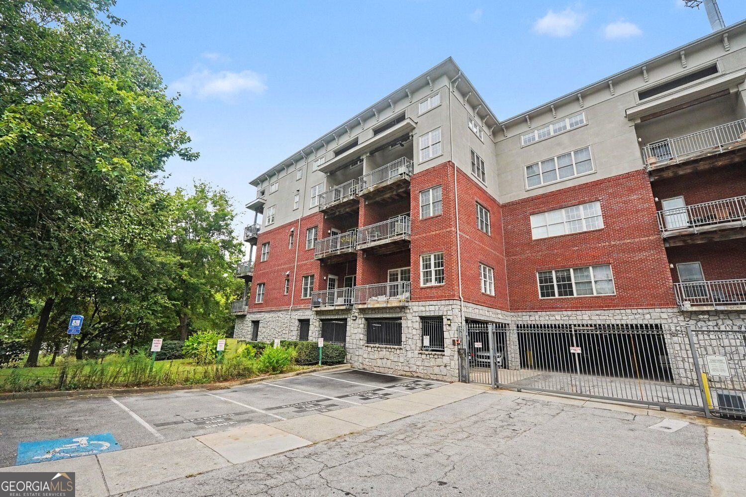 680 Greenwood Avenue NE # 307