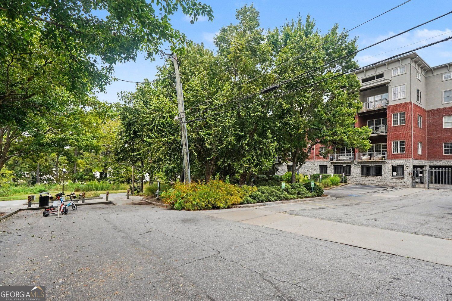 680 Greenwood Avenue NE # 307
