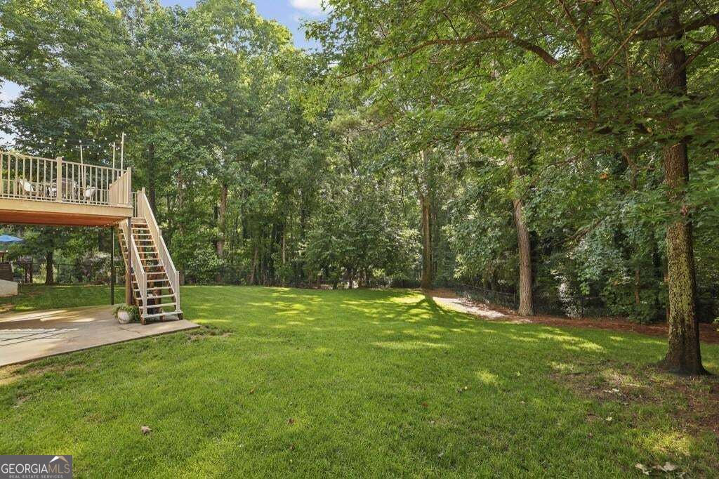 2055 Ivy