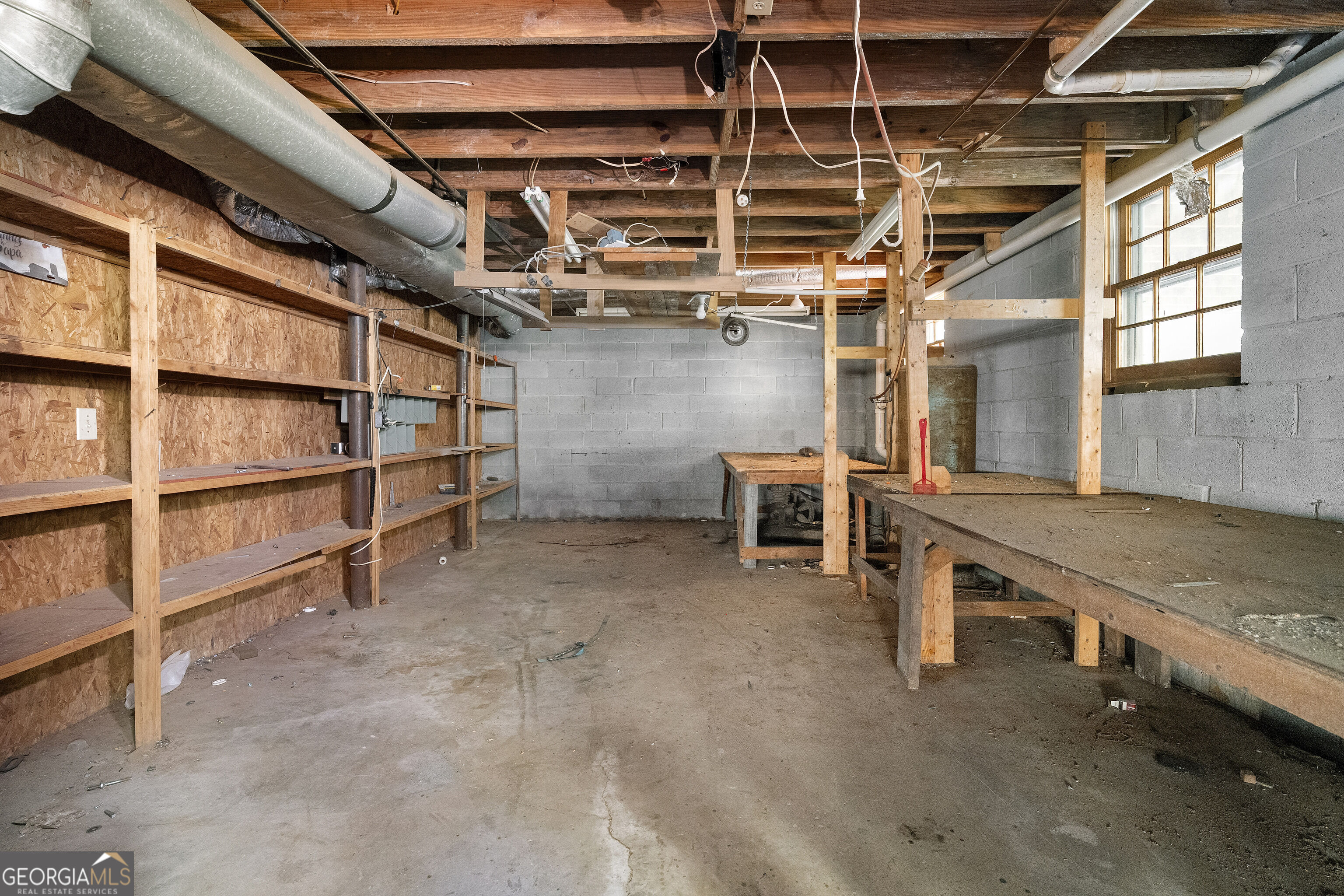 229 Holly Creek Way