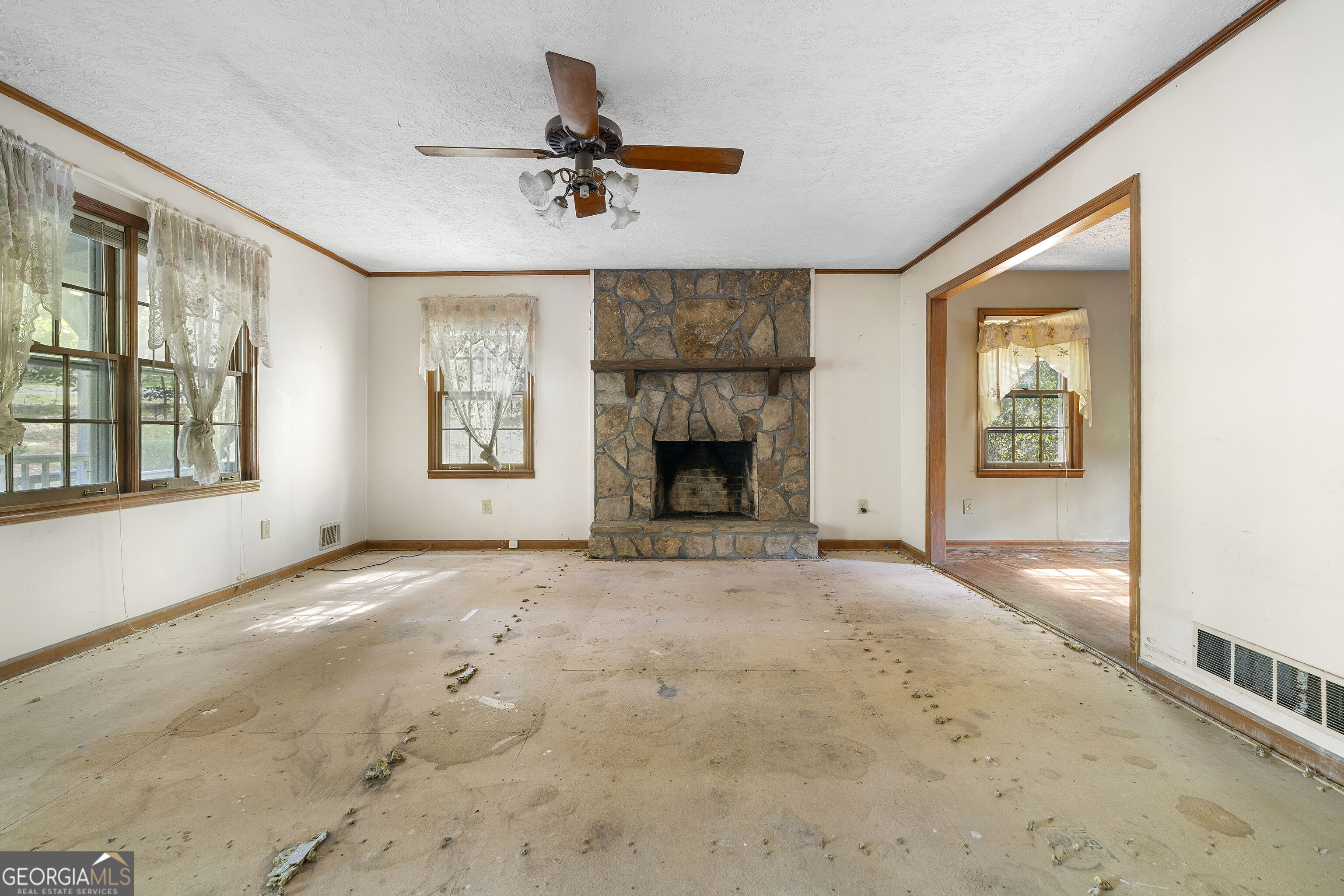 229 Holly Creek Way