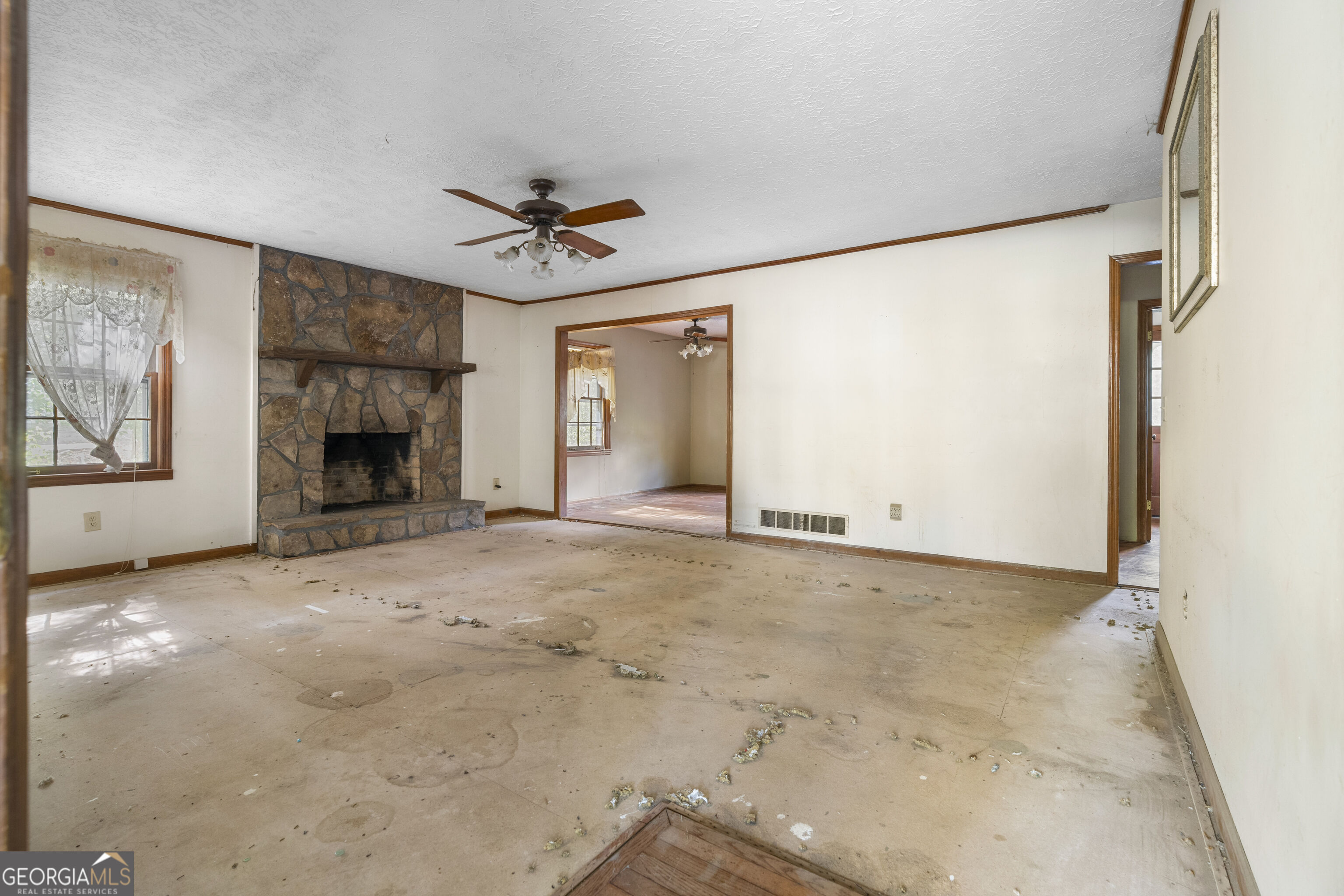 229 Holly Creek Way