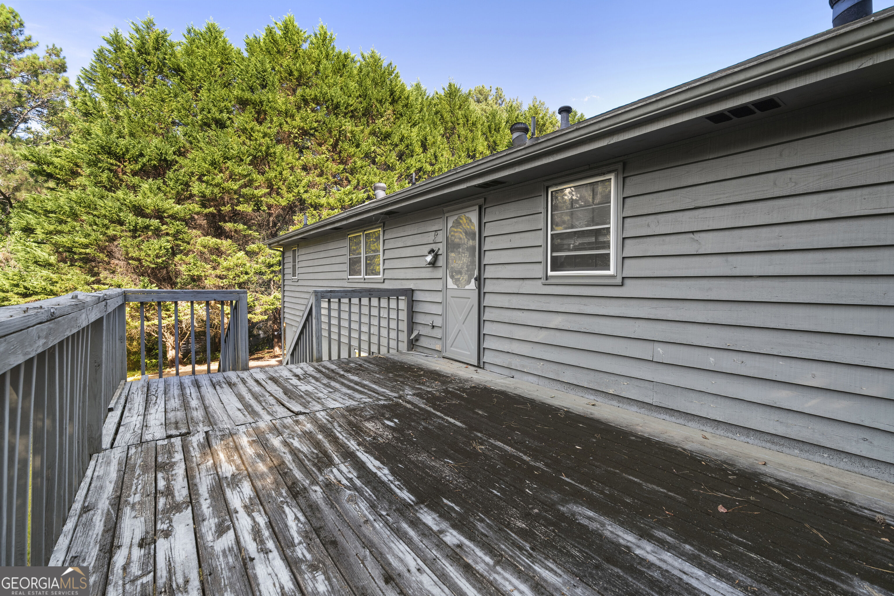 229 Holly Creek Way