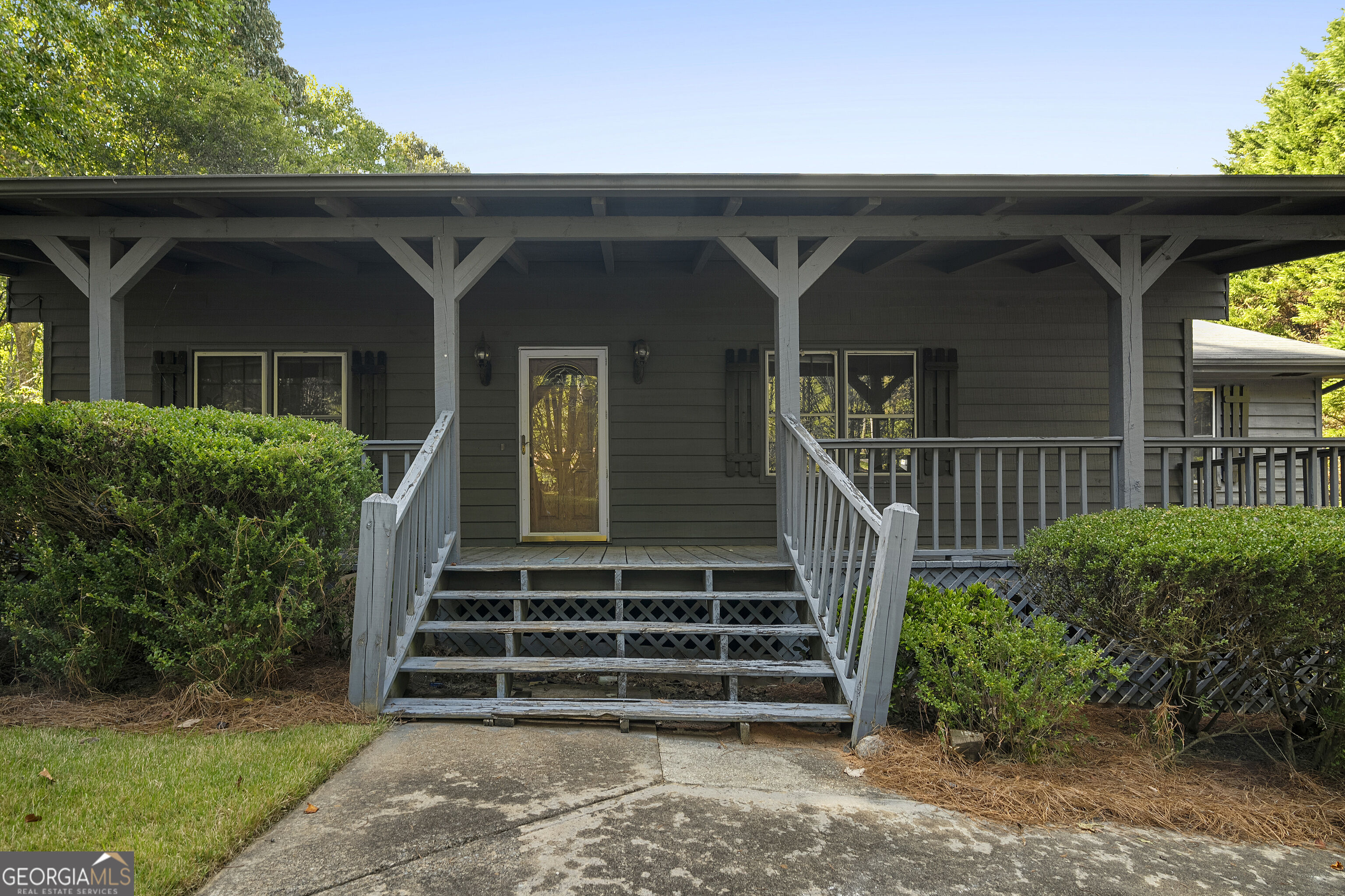 229 Holly Creek Way