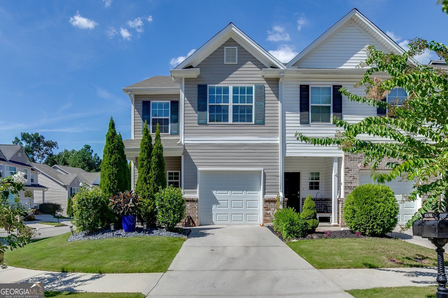 4694 Beacon Ridge Lane