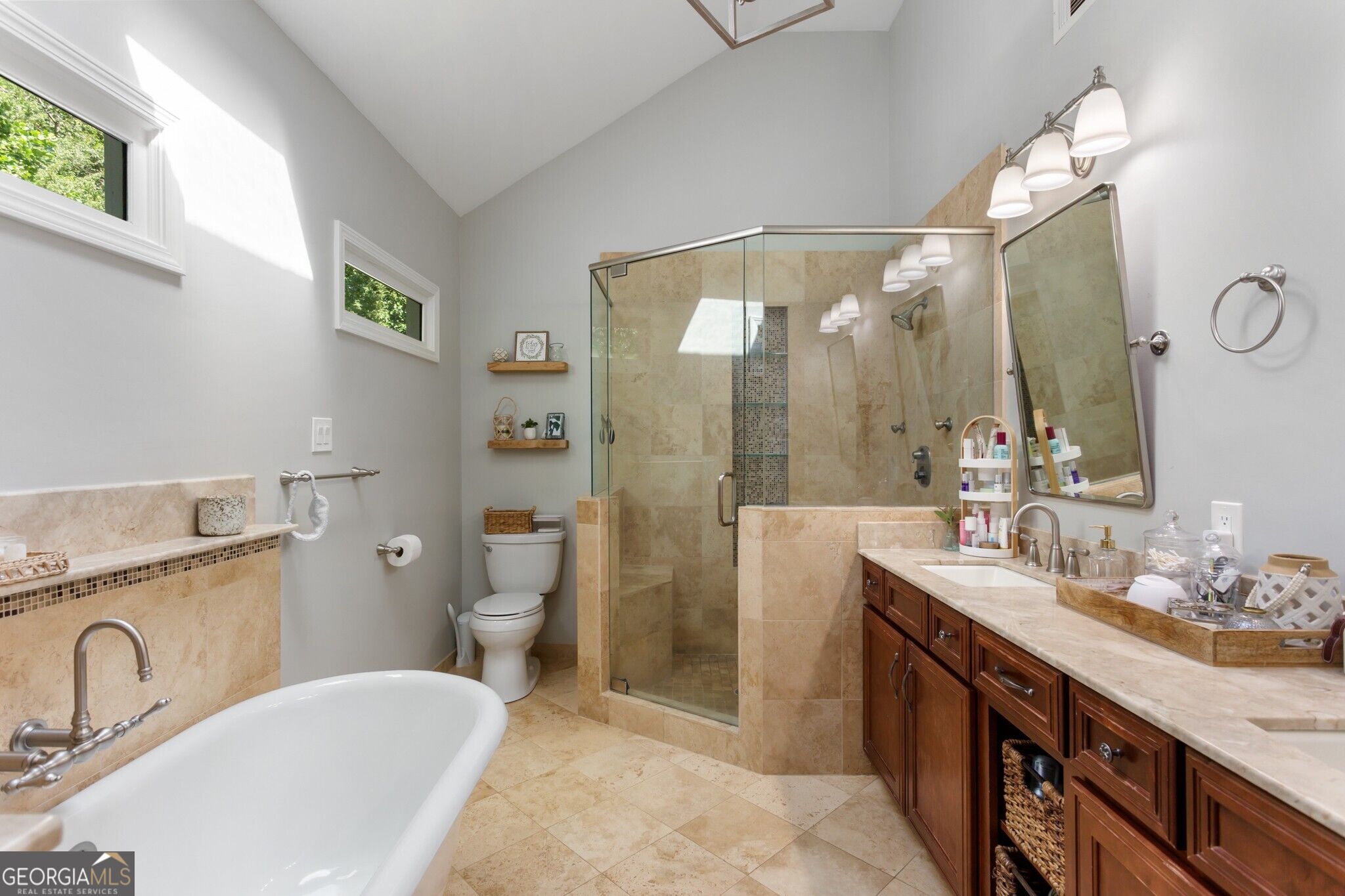 965 Hickory Oak Hollow