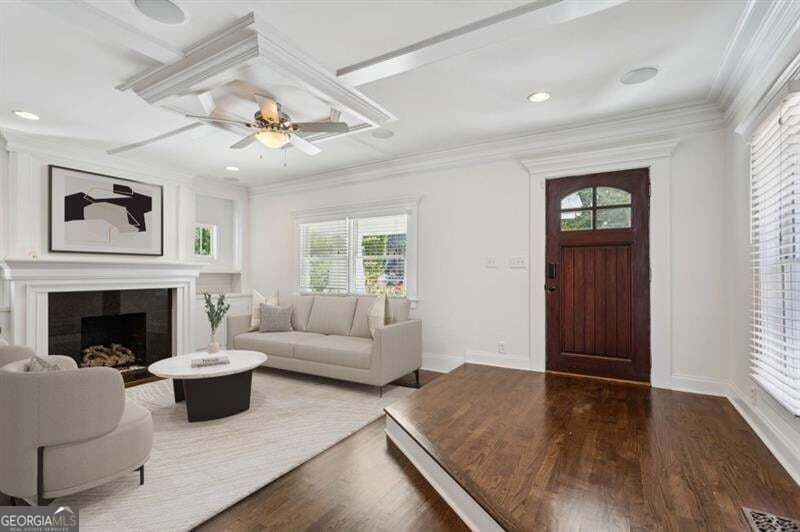546 Highland