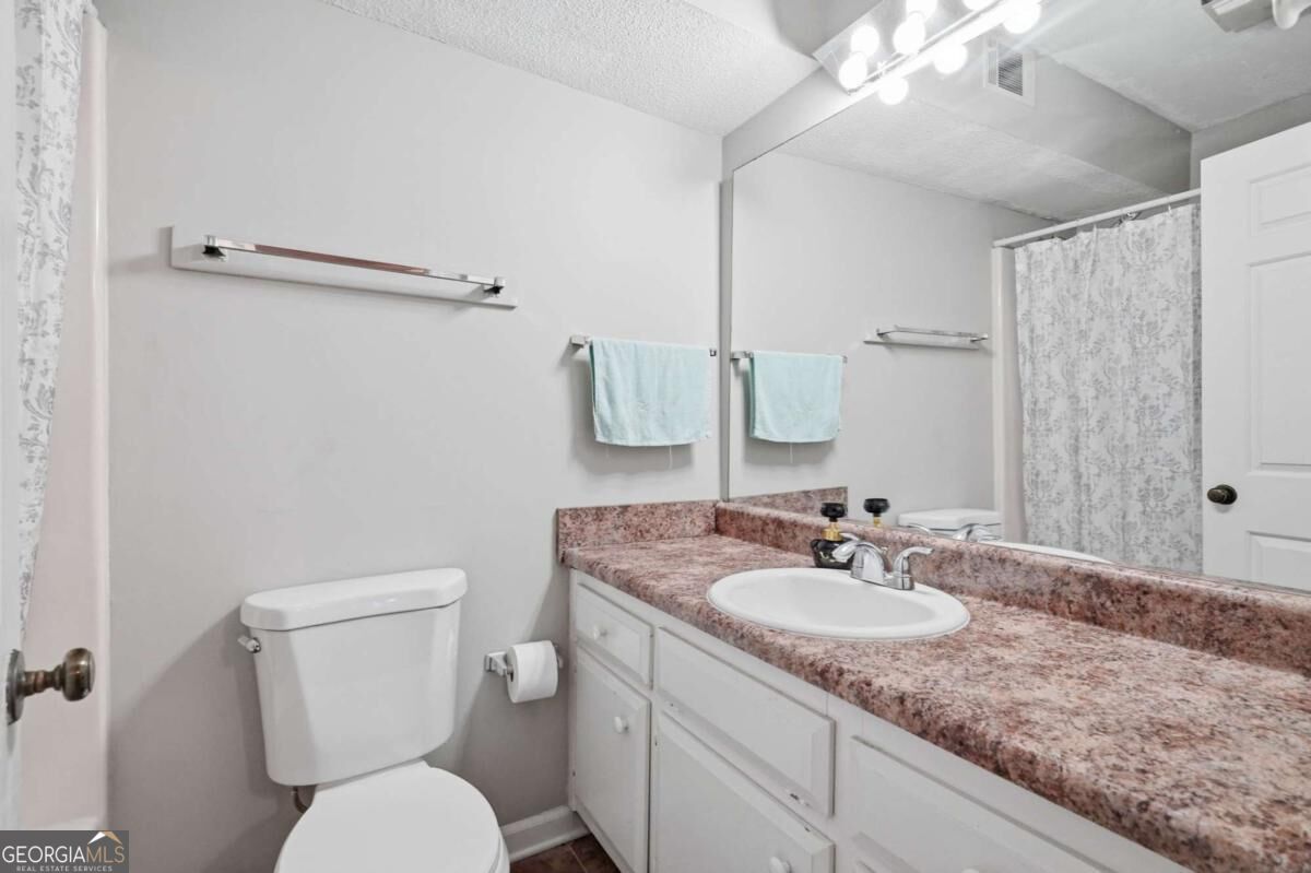 200 Villa Road # 103
