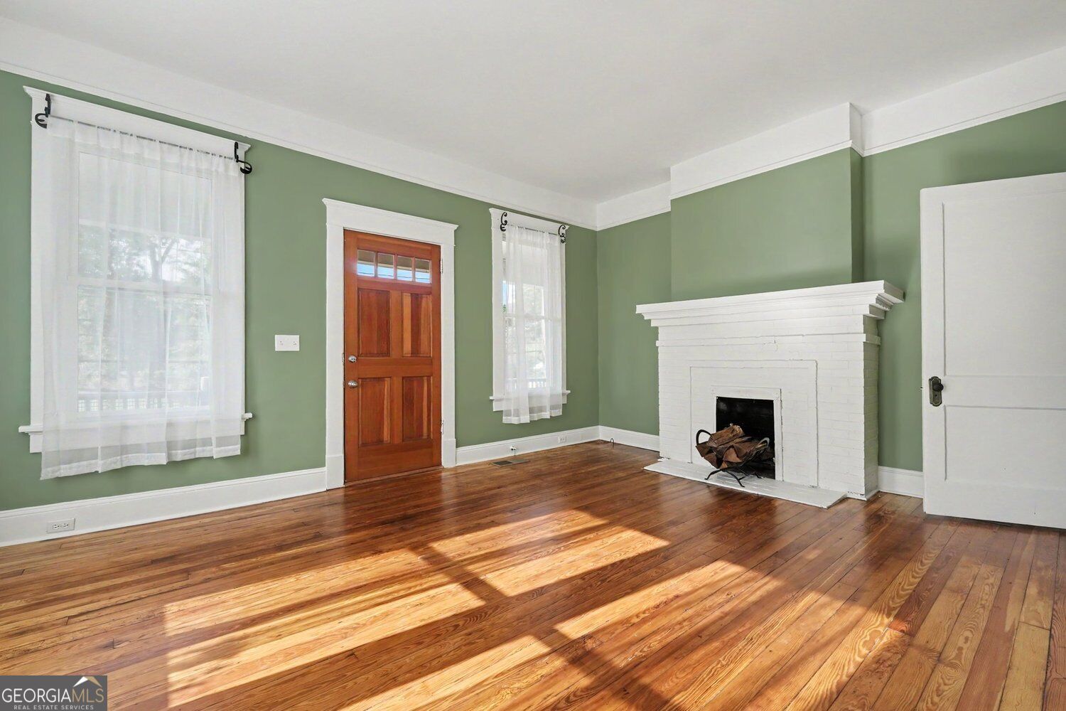 954 United Avenue SE