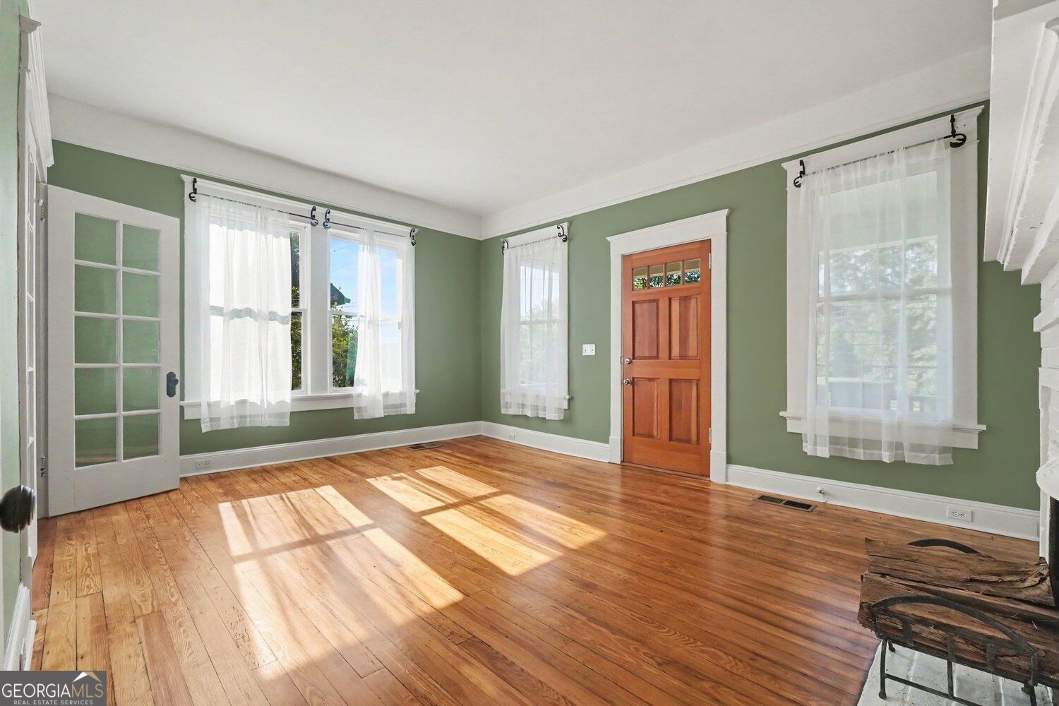 954 United Avenue SE