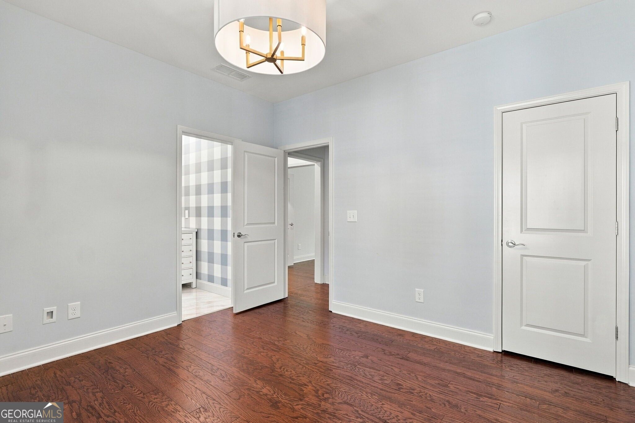 12466 Broadwell Road