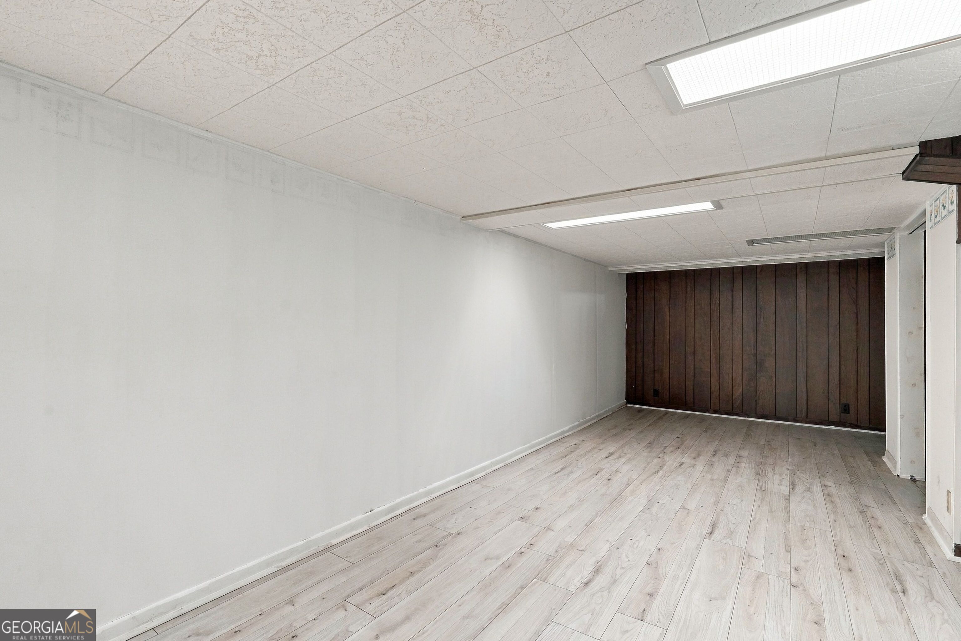 2636 Whiteleigh Court NE