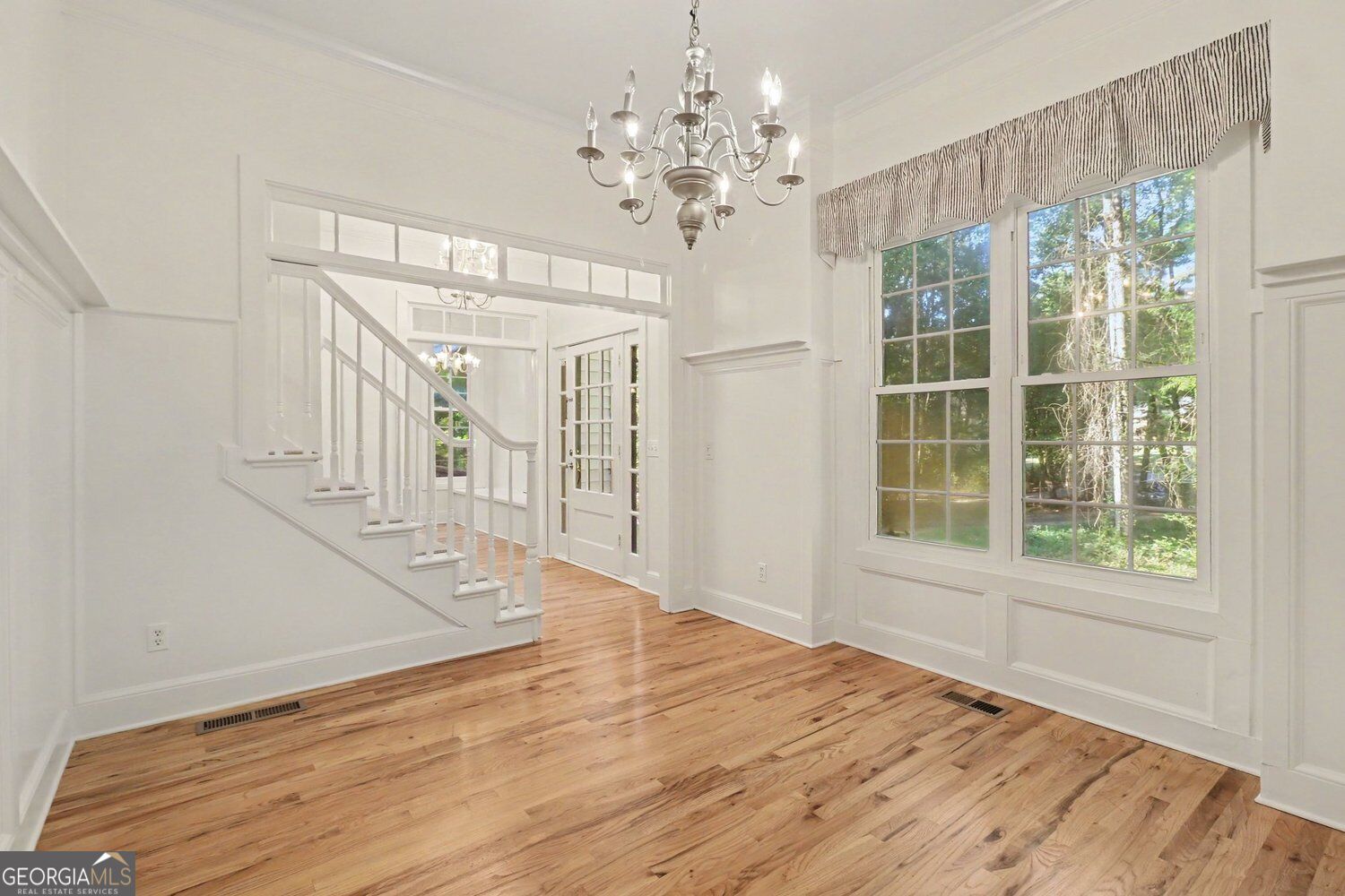 180 Courtland Drive