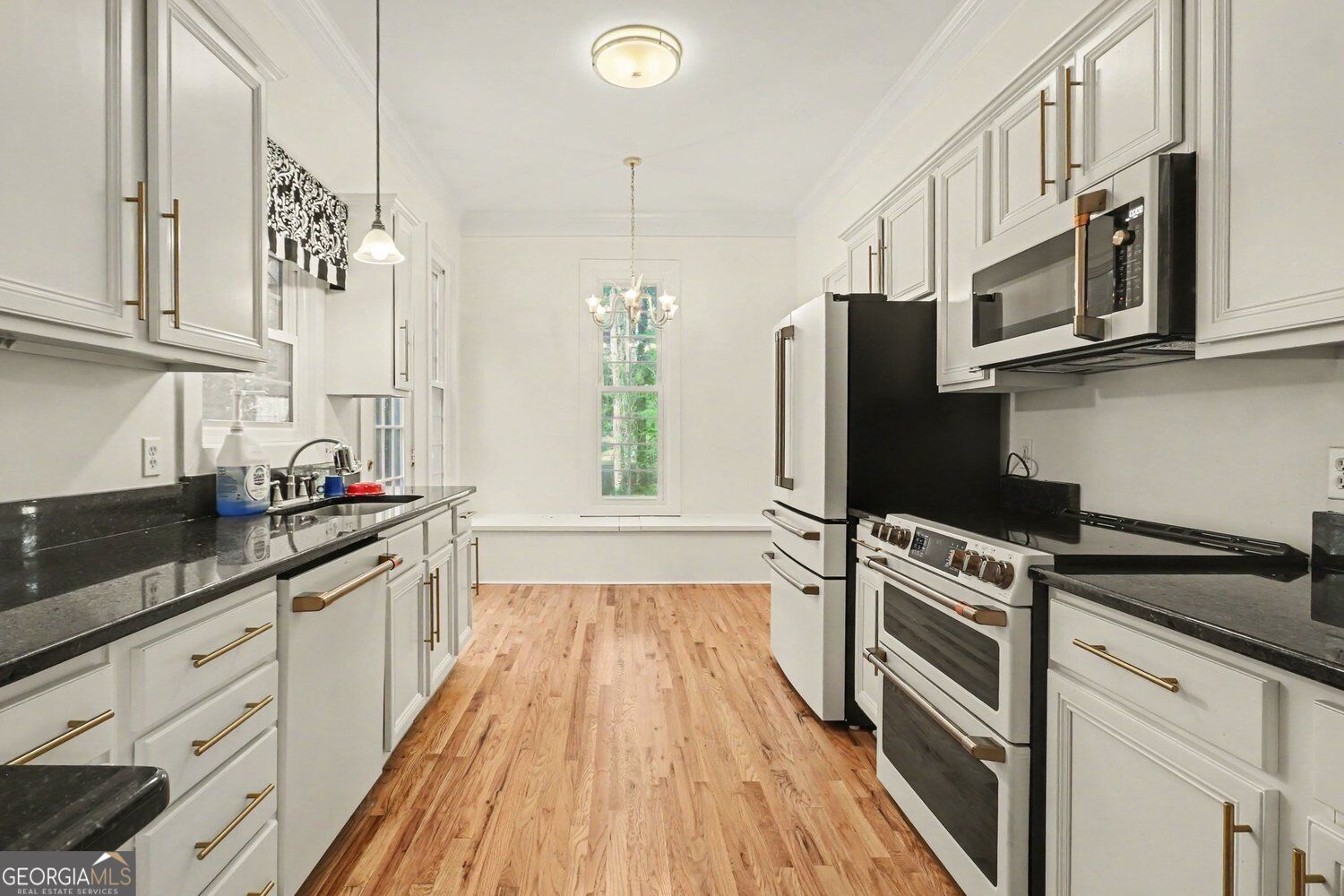 180 Courtland Drive
