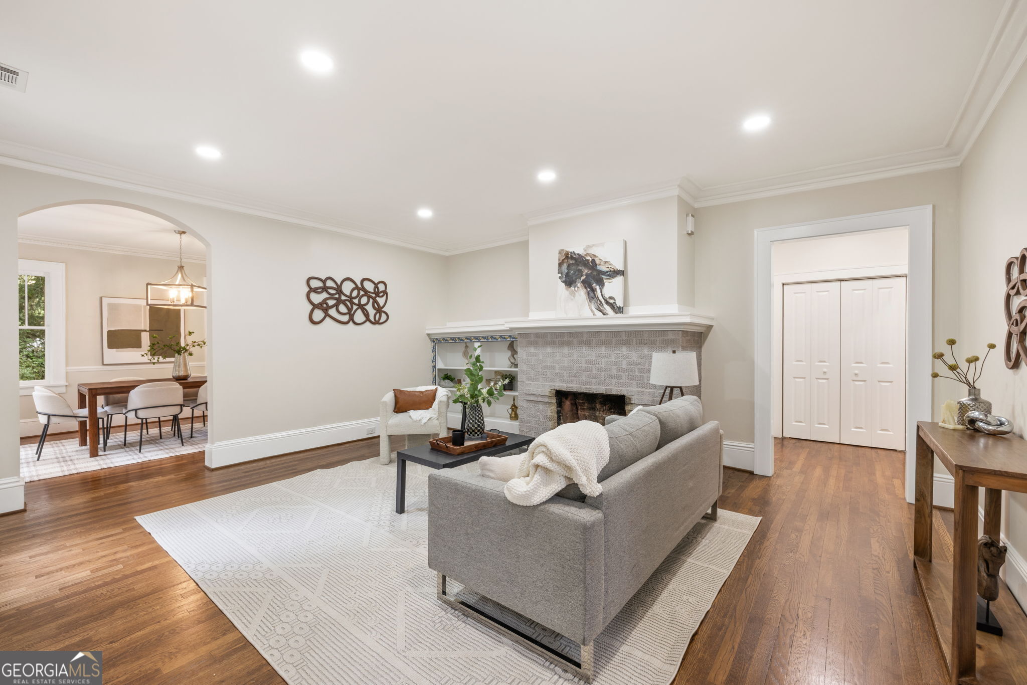 443 Burlington Road NE