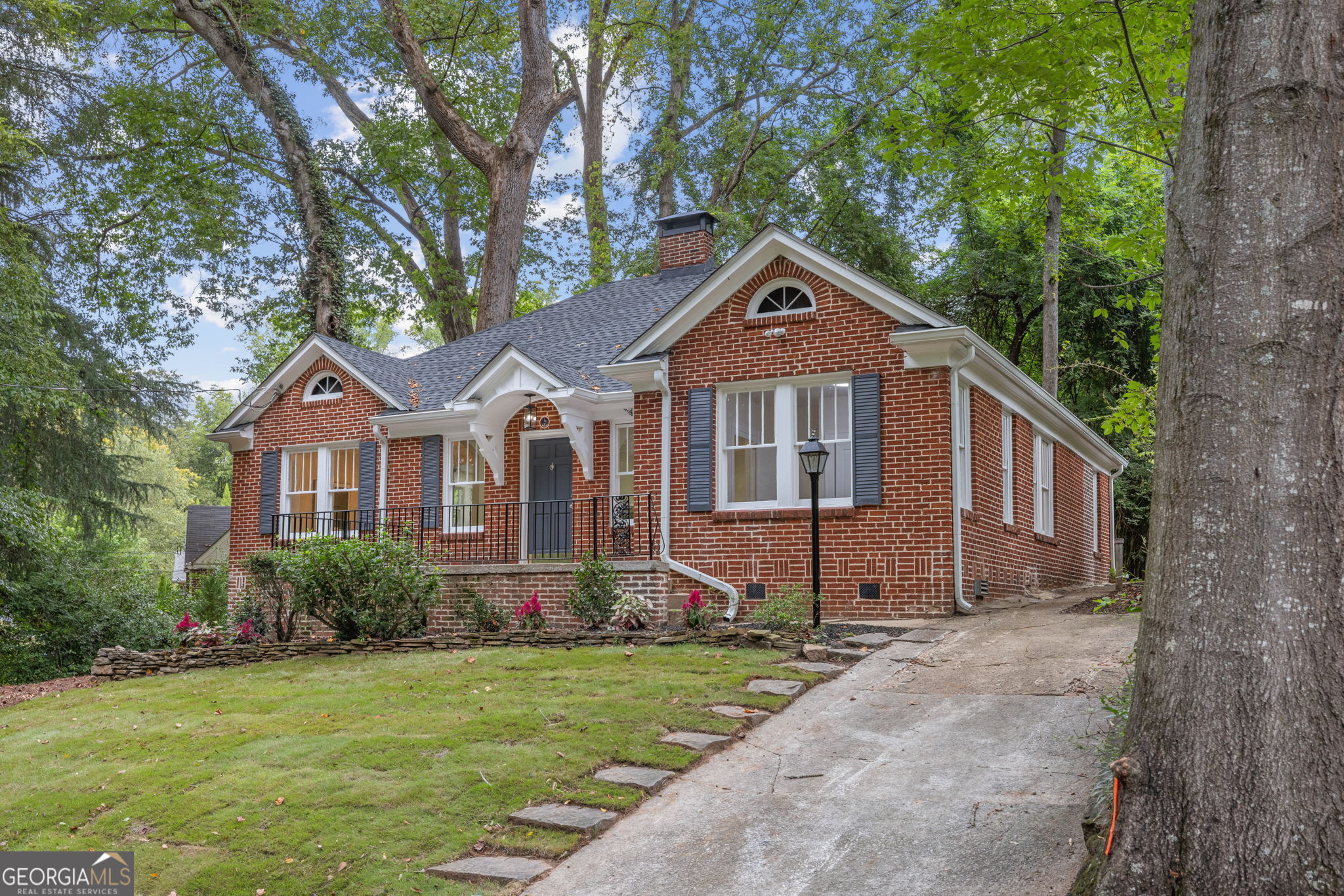 443 Burlington Road NE