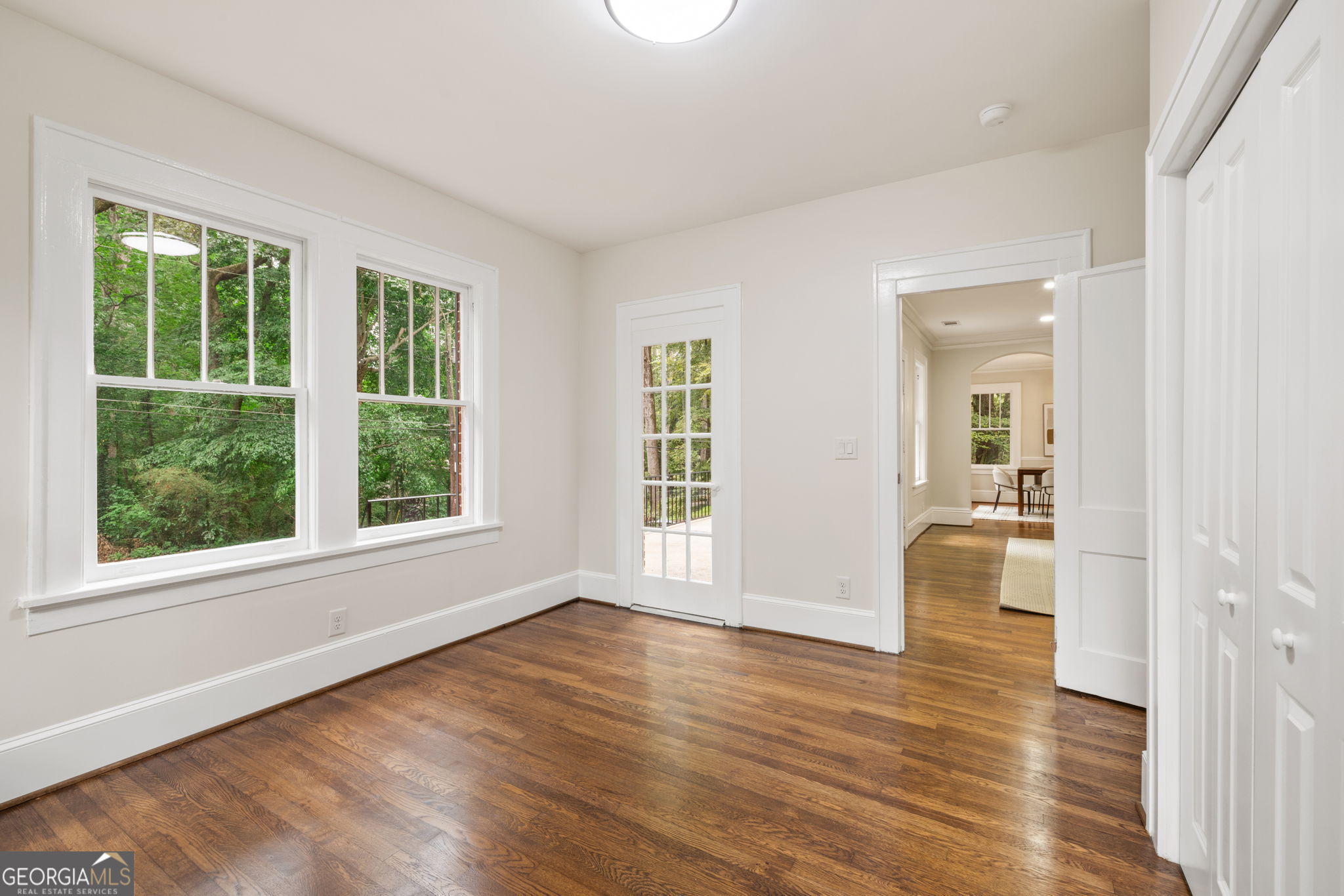 443 Burlington Road NE