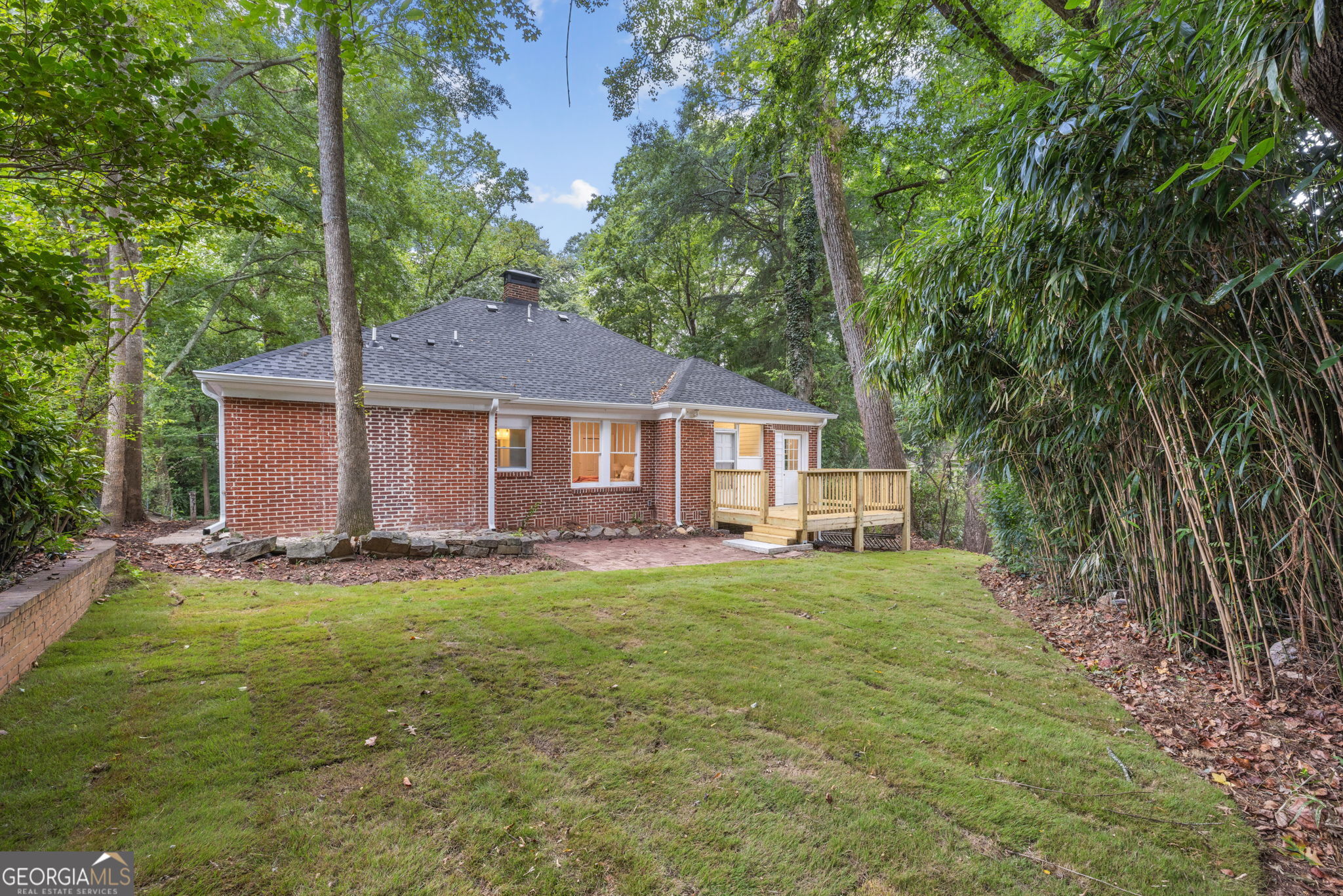 443 Burlington Road NE