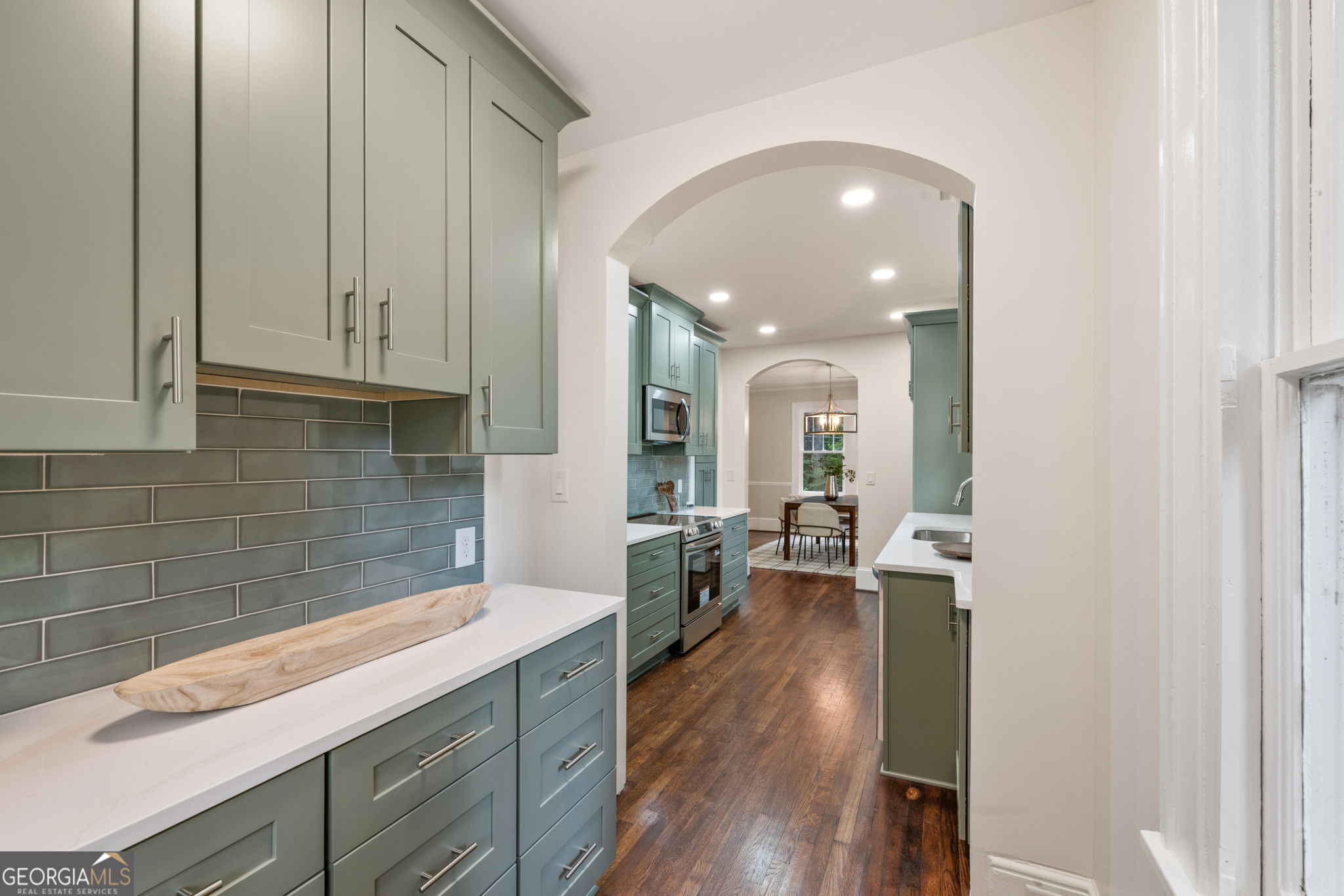 443 Burlington Road NE