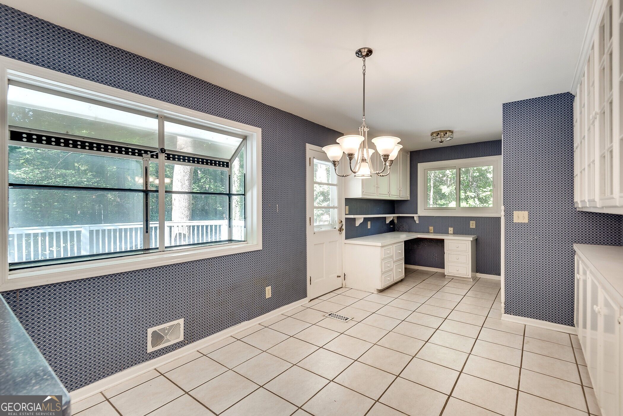 1800 Angelique Drive