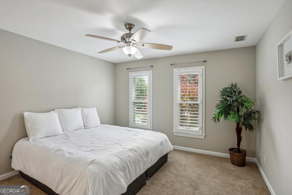 3282 Belmont Glen Drive SE