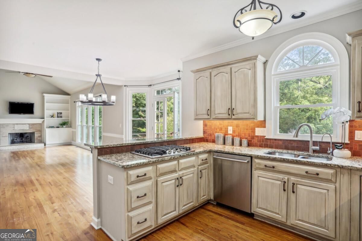 3282 Belmont Glen Drive SE