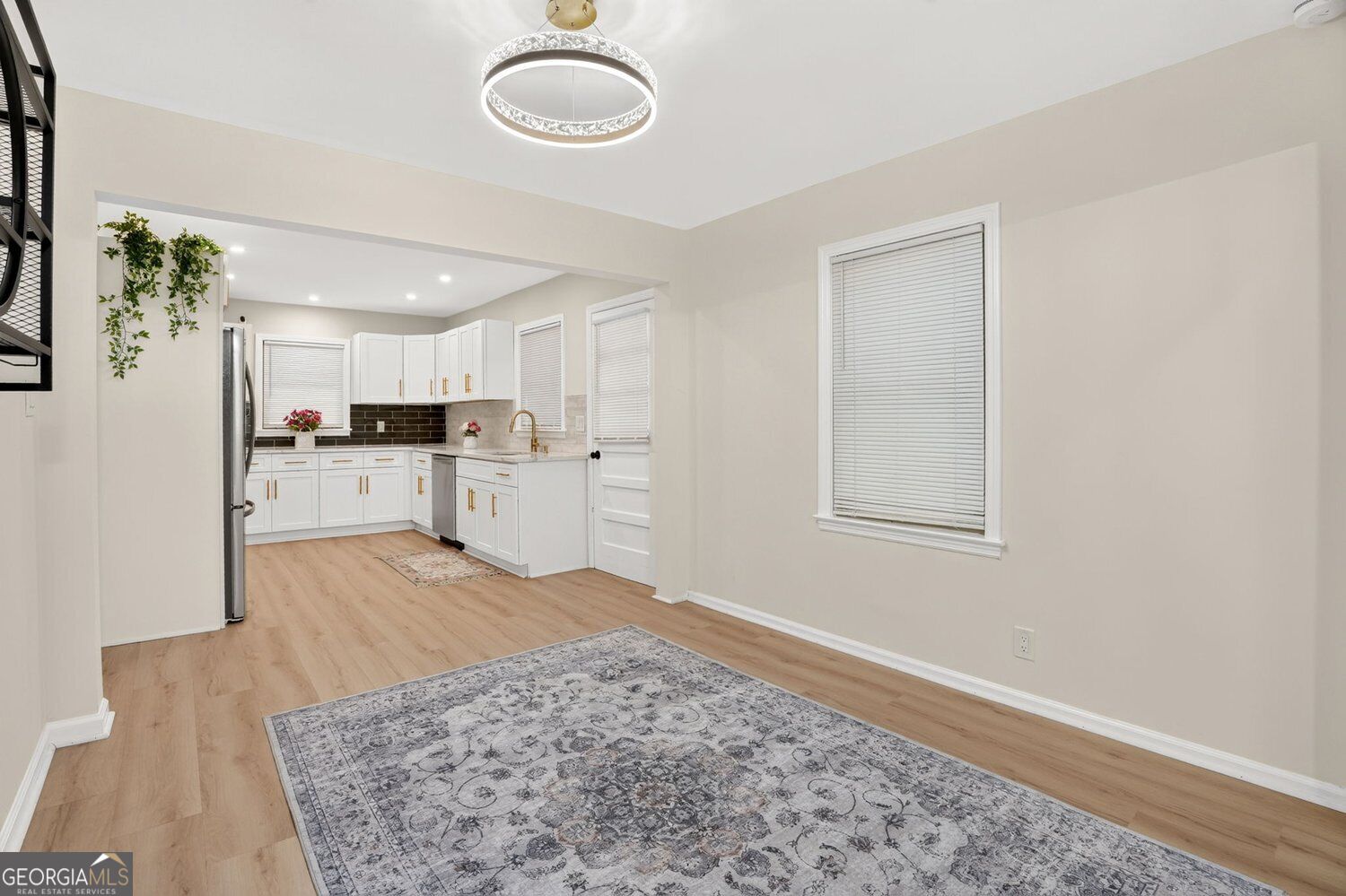 1958 Penelope Street NW