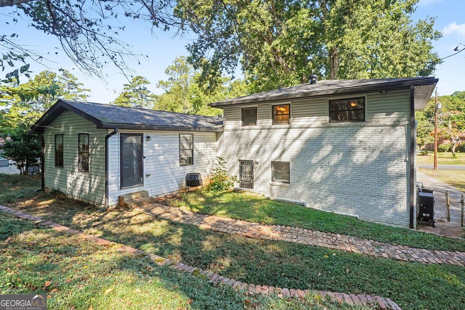 2303 Shamrock Drive