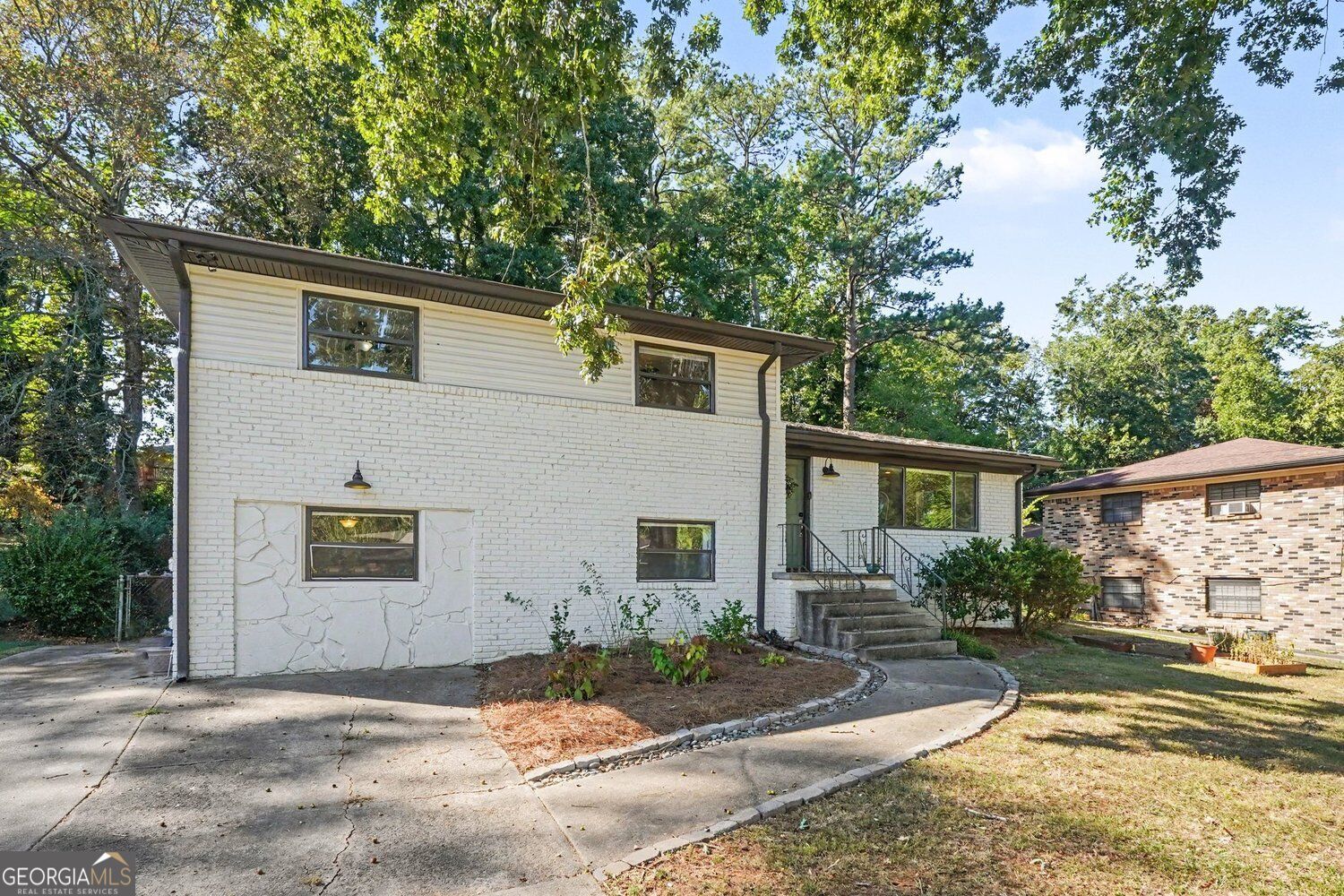 2303 Shamrock Drive