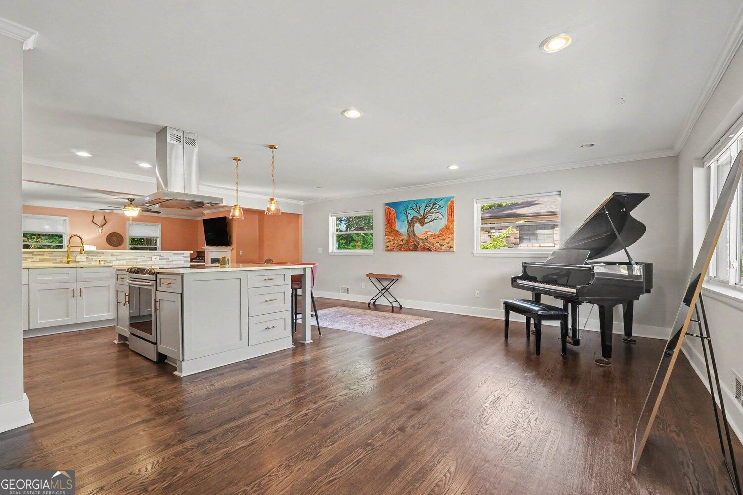 2303 Shamrock Drive