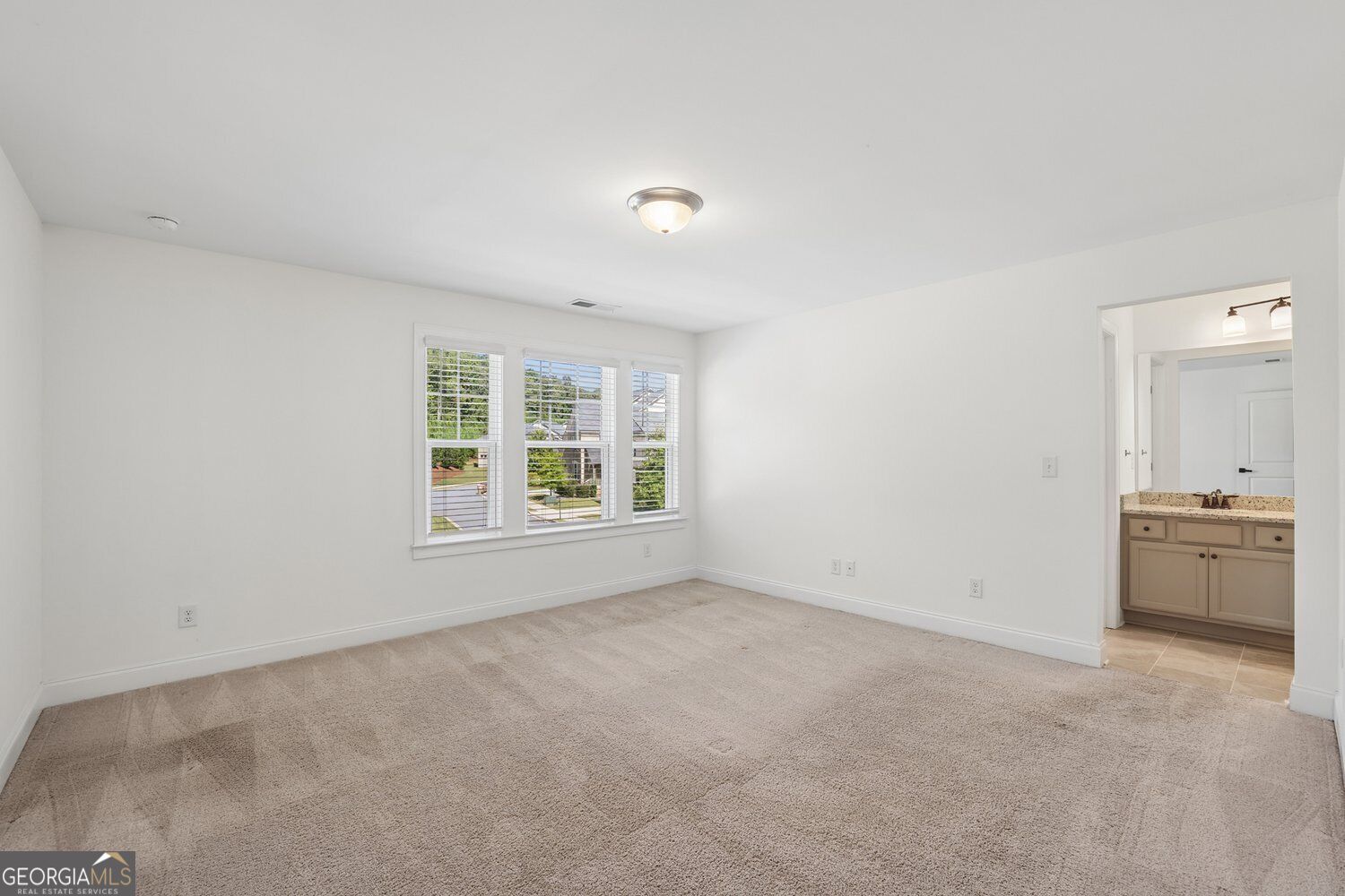 218 Hamlet Drive