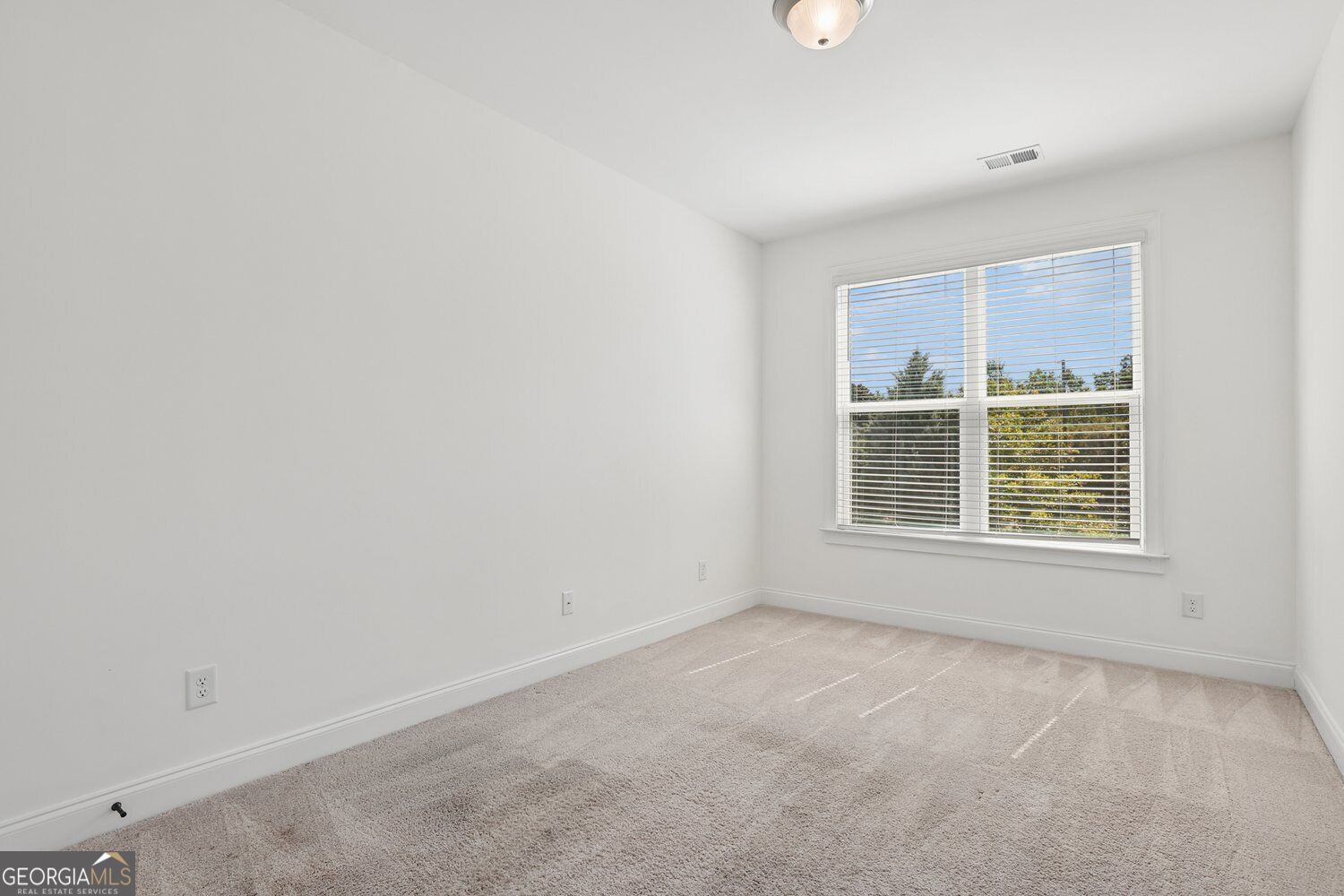 218 Hamlet Drive