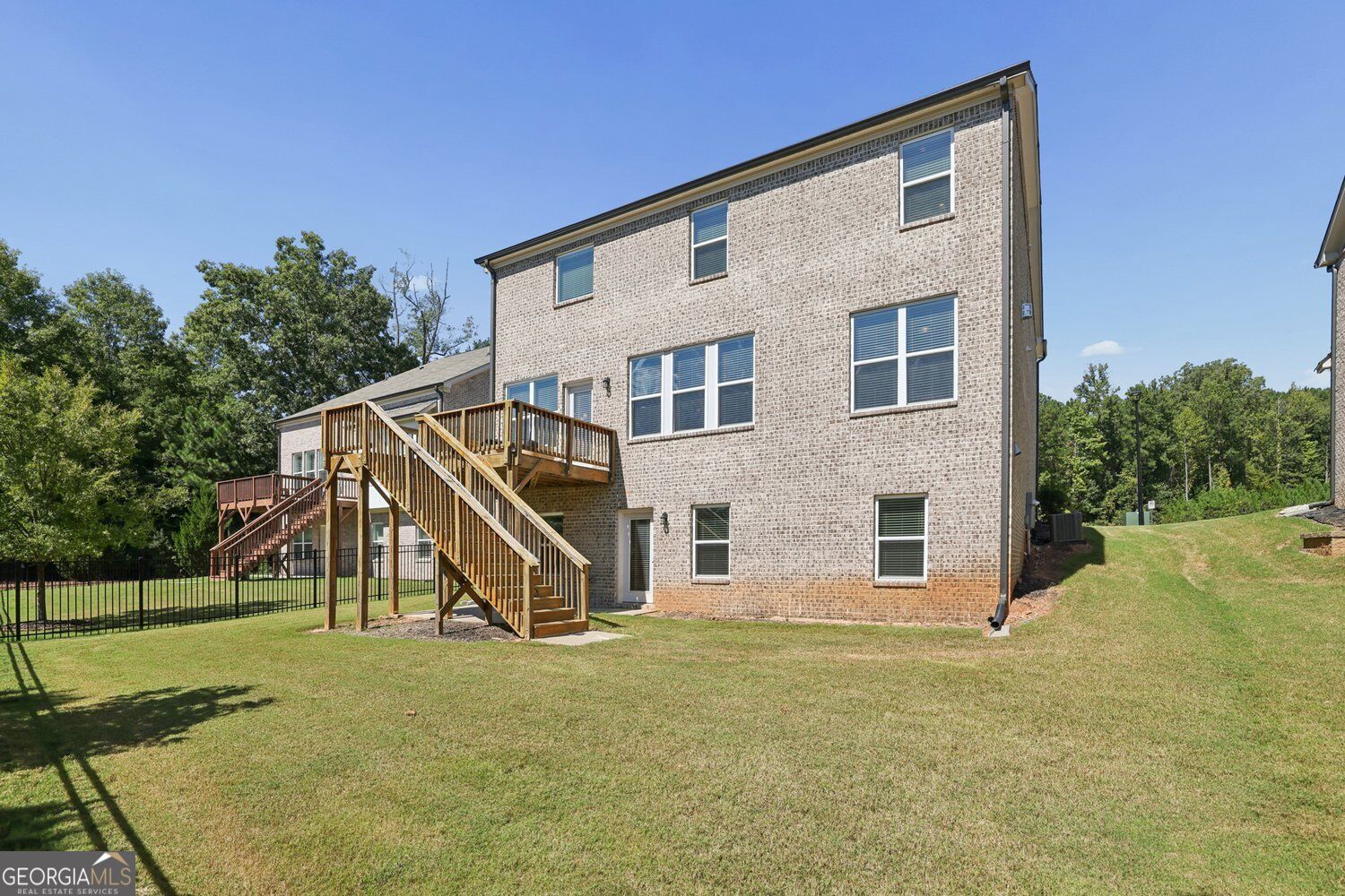 218 Hamlet Drive