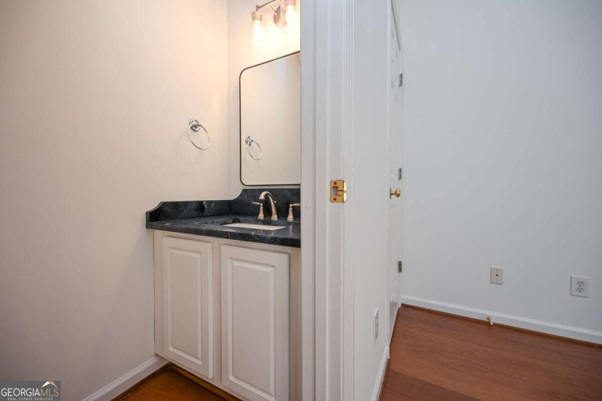 5274 Medlock Corners Drive